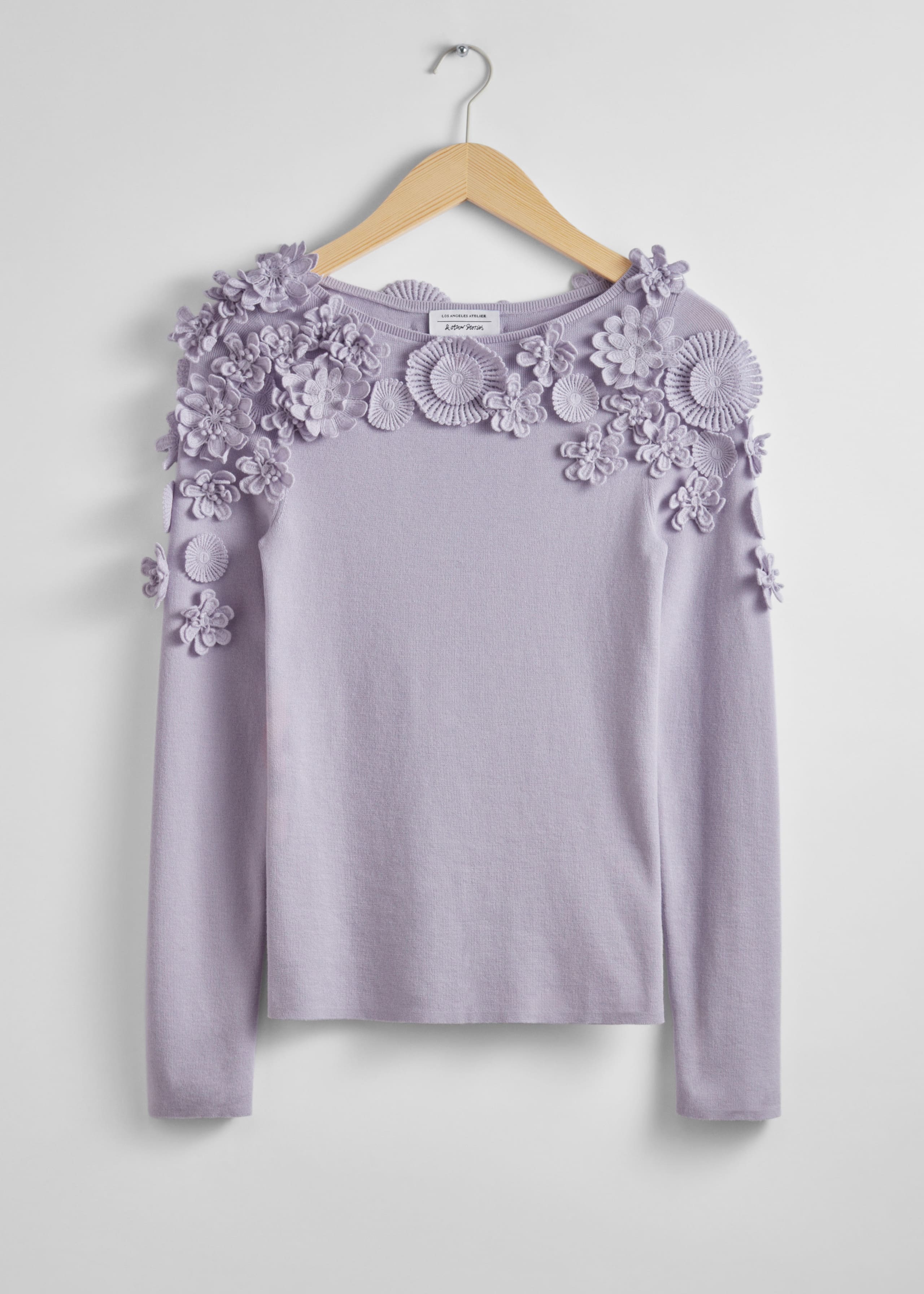 Wełniany top z kwiatowymi aplikacjami – Liliowy – Martwa natura