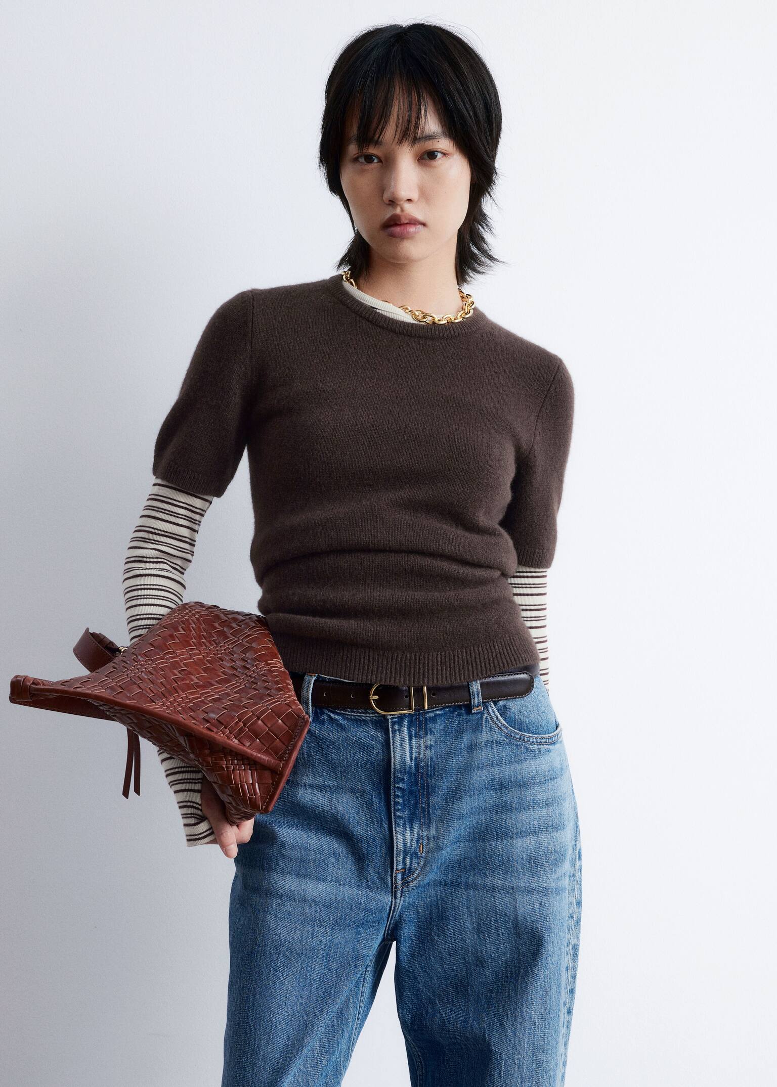 Knitted Cashmere T-shirt - חום כהה - 3