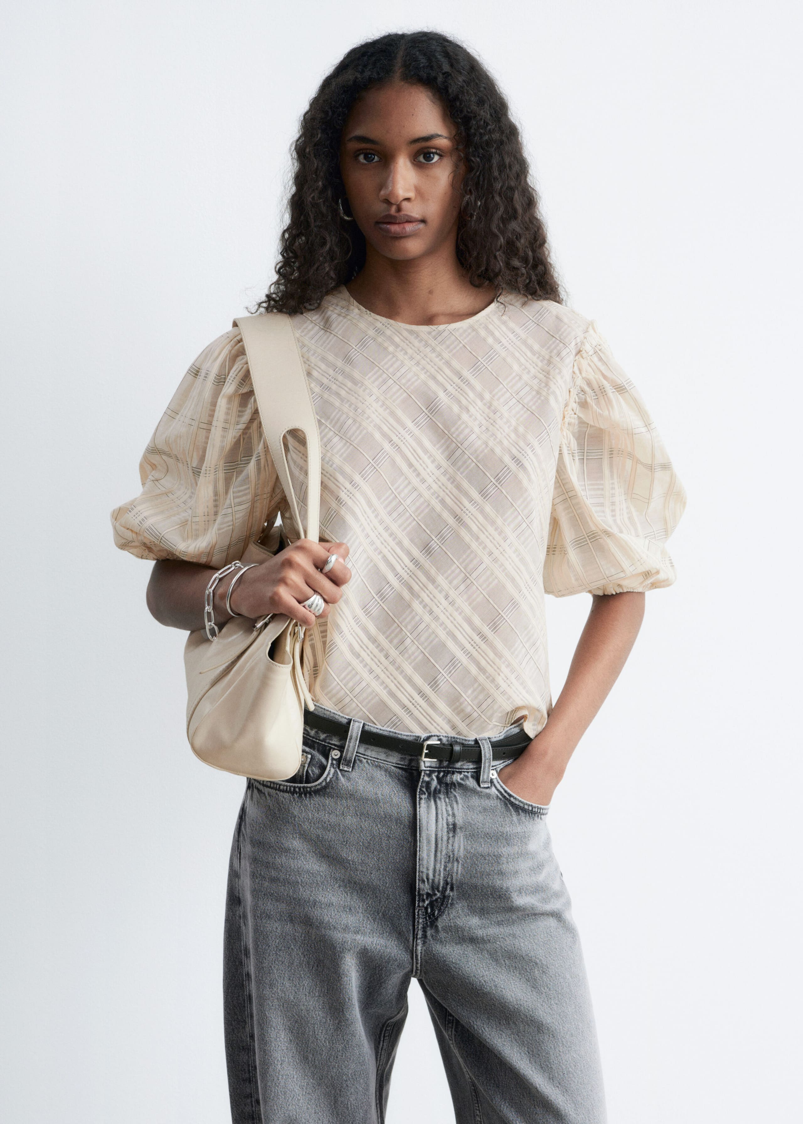 Image of Żakardowa bluzka z baloniastymi rękawami