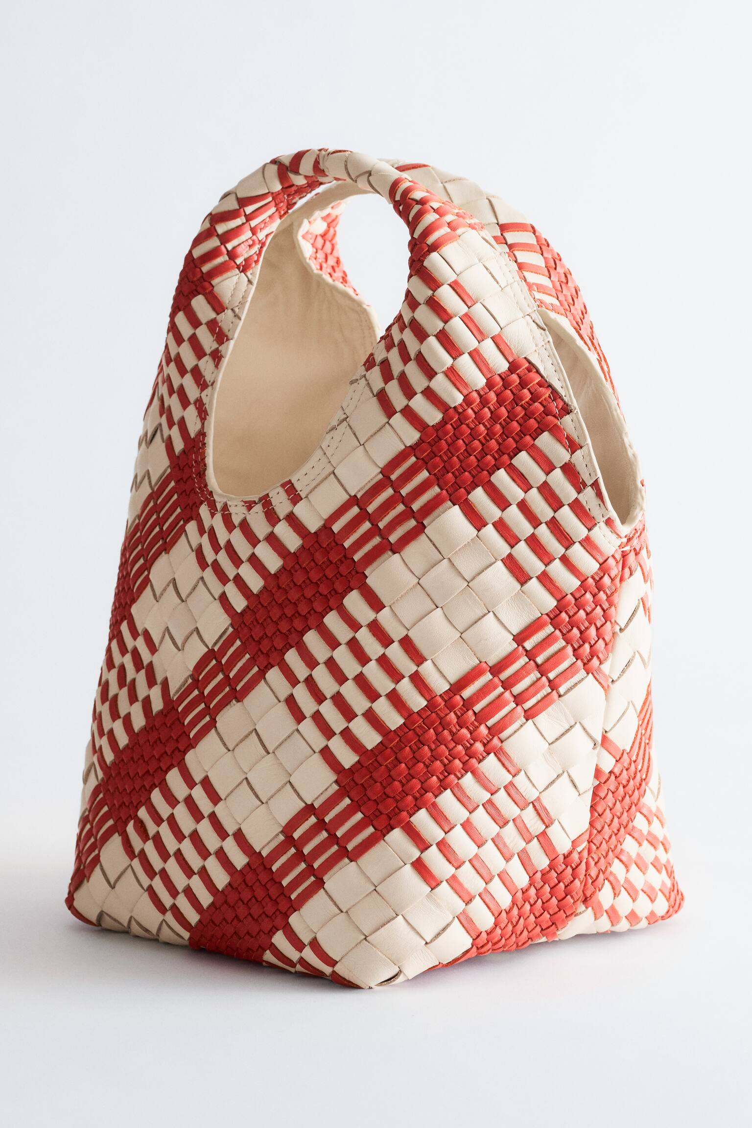 Mala tote em pele entrançada - 4