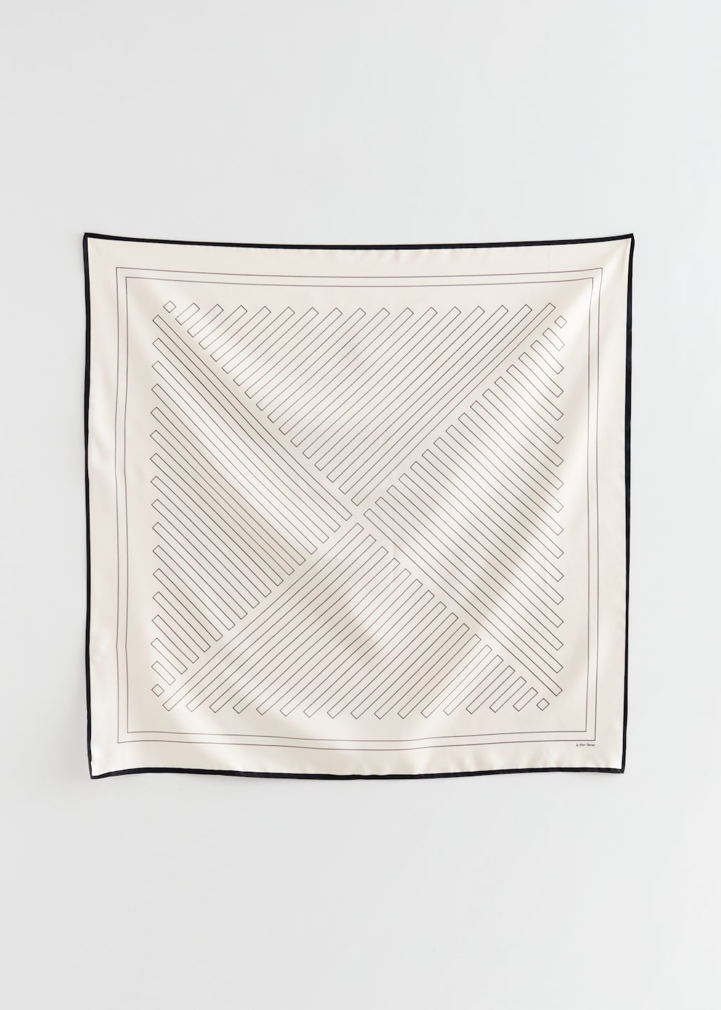 Foulard grafico - Talpa - Natura morta