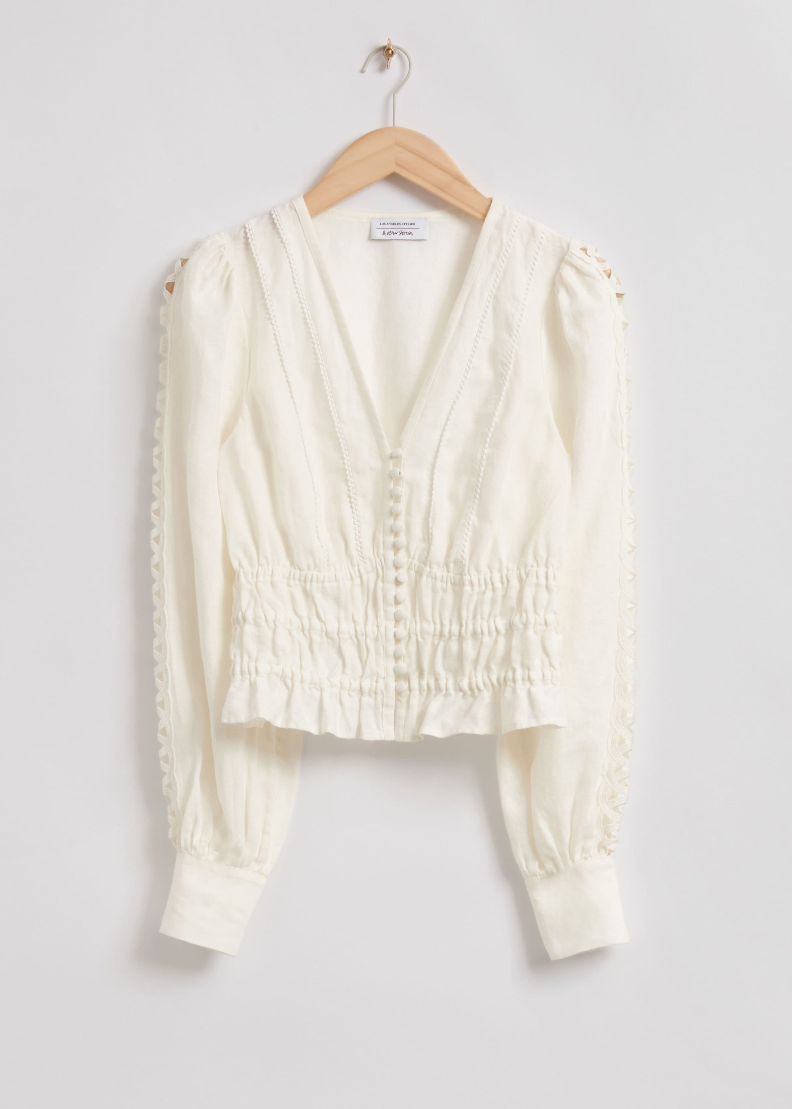 Trim-DetailedV-NeckBlouse - White - Natura morta