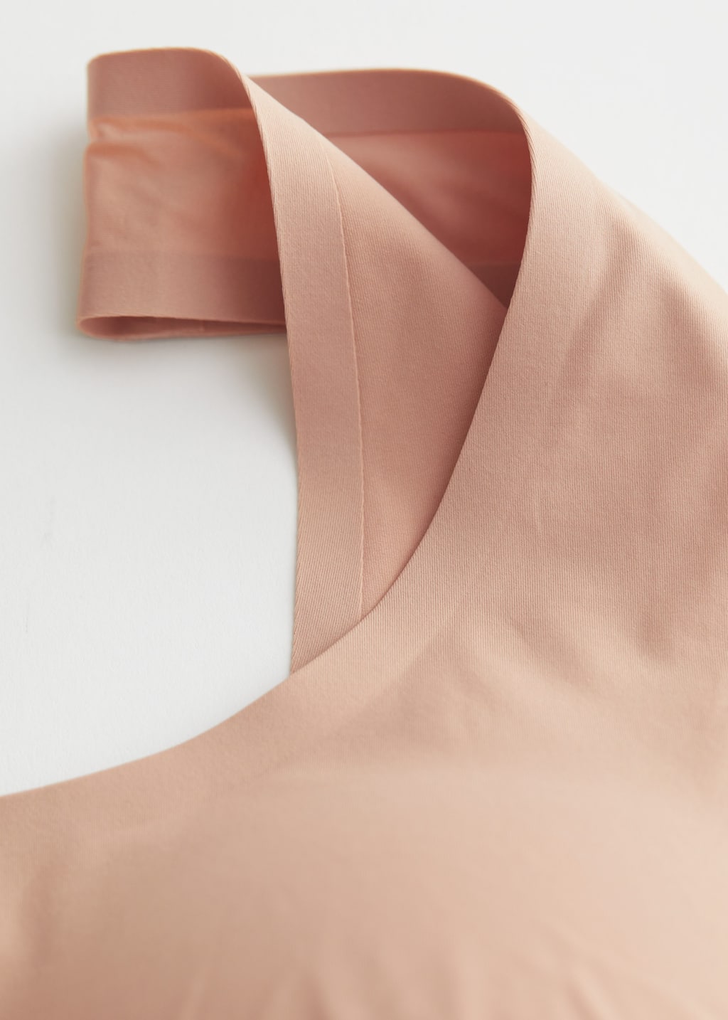 Padded Seamless Bralette - {{variantName}} - Detalle descriptivo