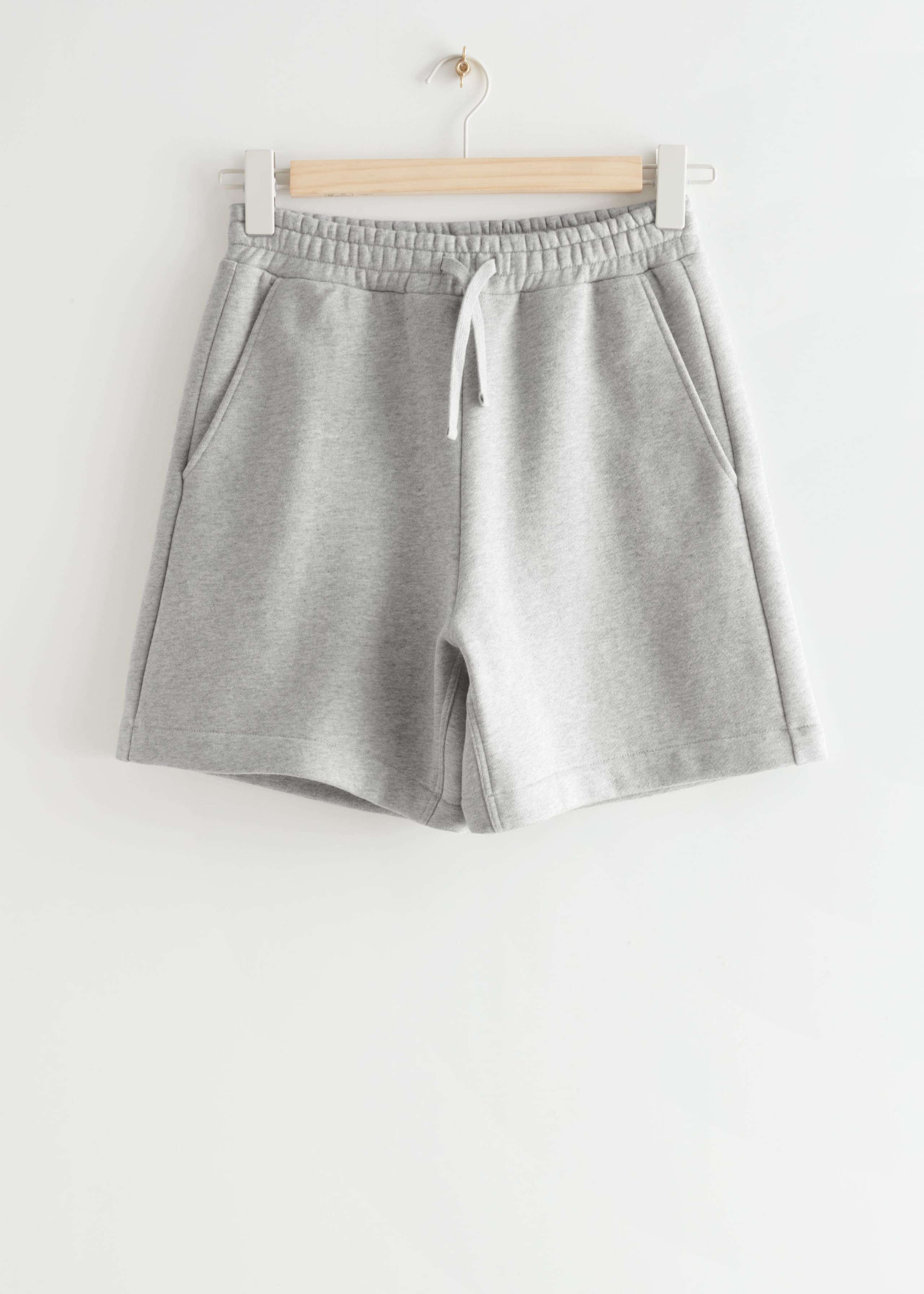 Relaxed Drawstring Shorts - Beige - Still Life