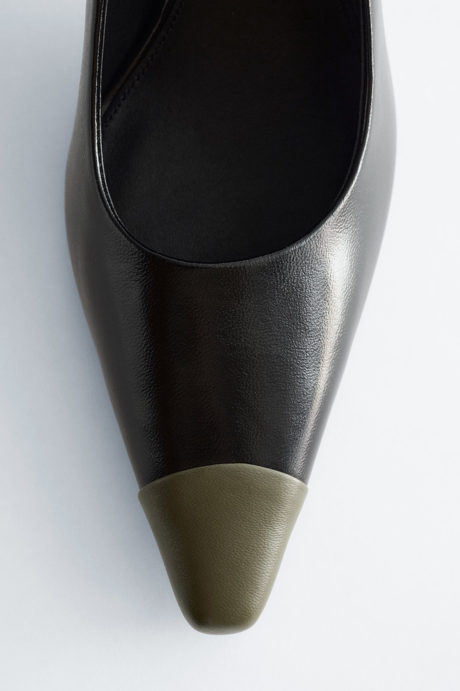 Escarpins en cuir à effet color block - Noir/Vert/Blanc/Bordeaux - 3