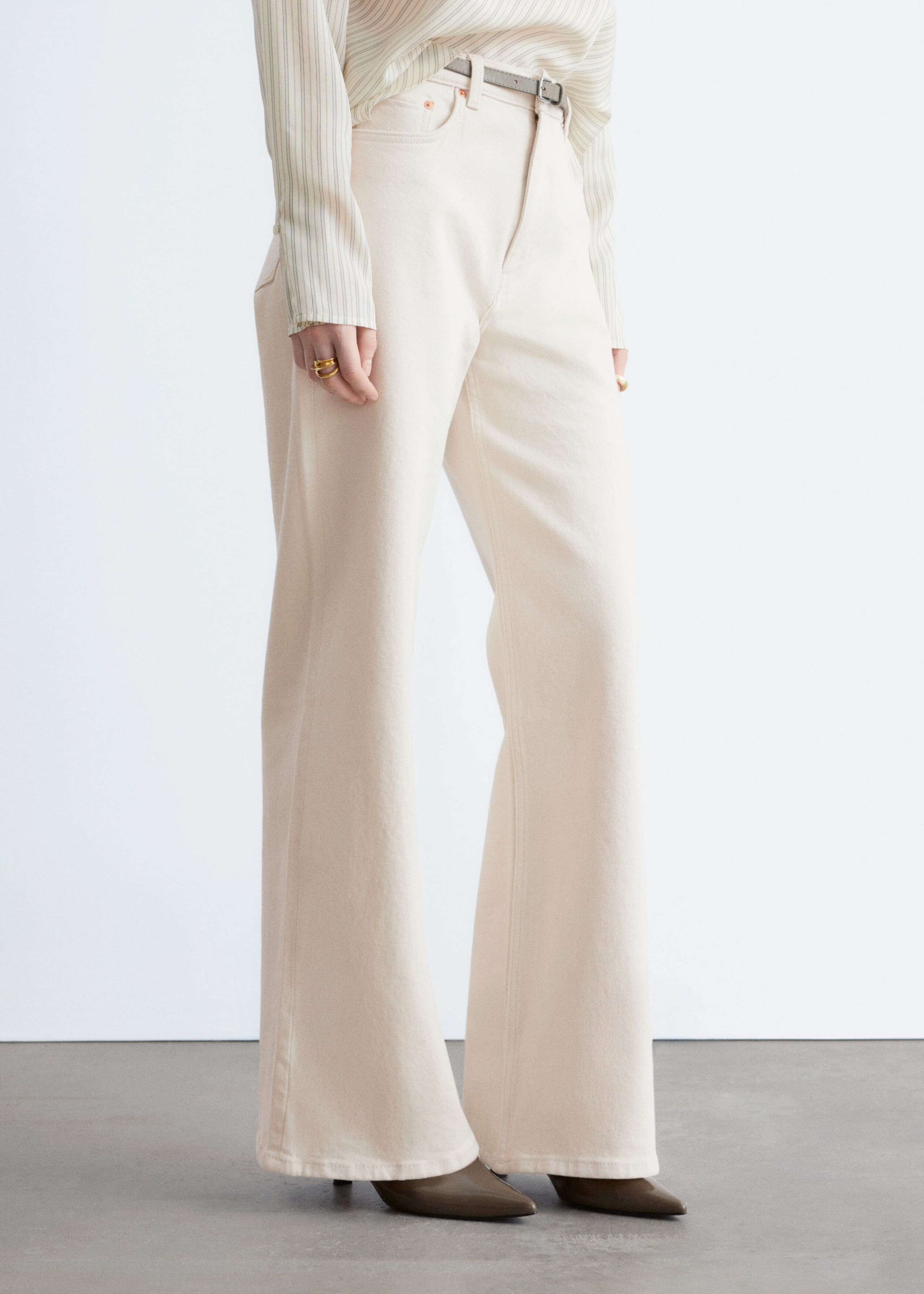 Image of Jeans mit weitem Bein