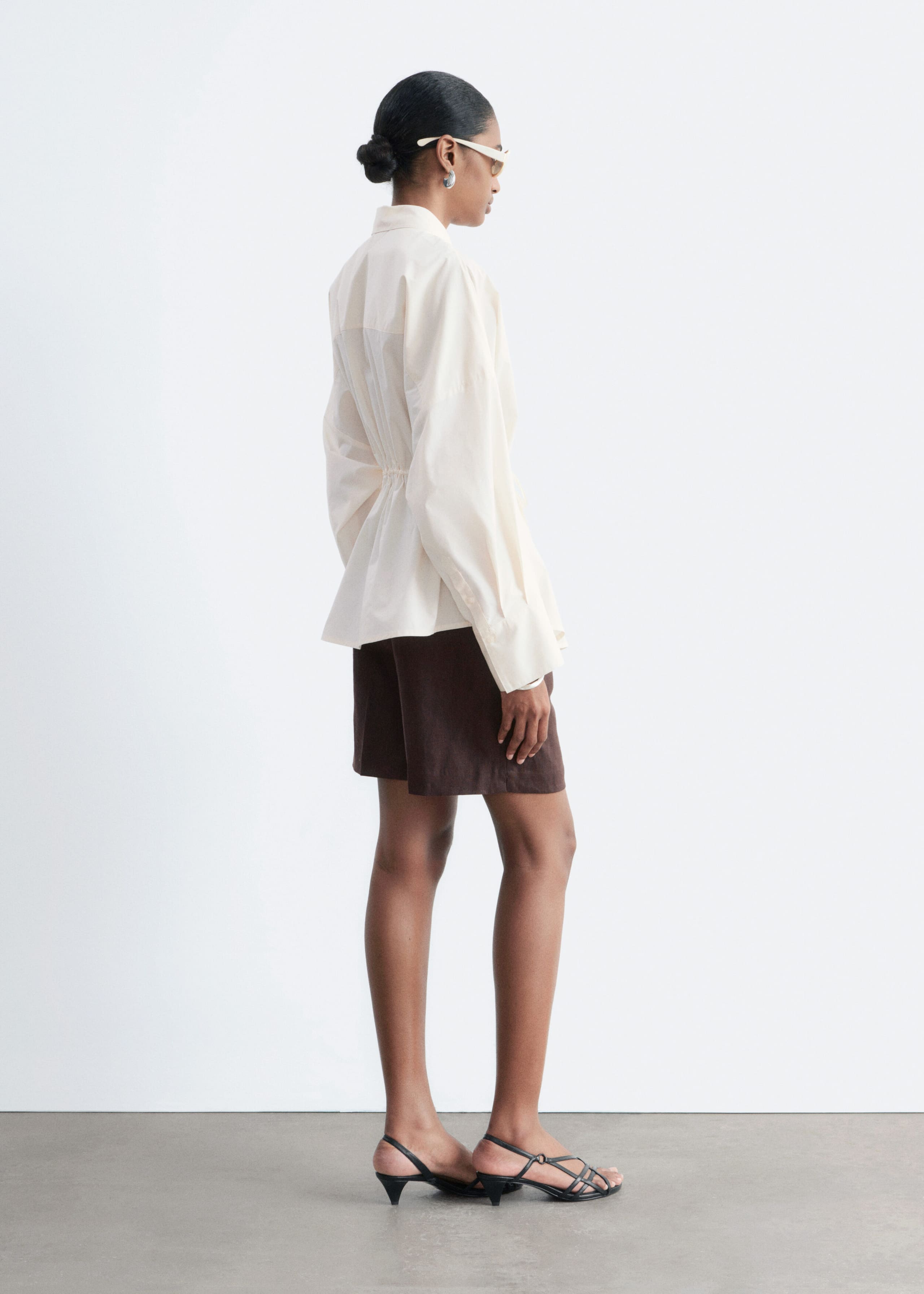 Cotton Poplin Drawstring Shirt - Off White - Still Life