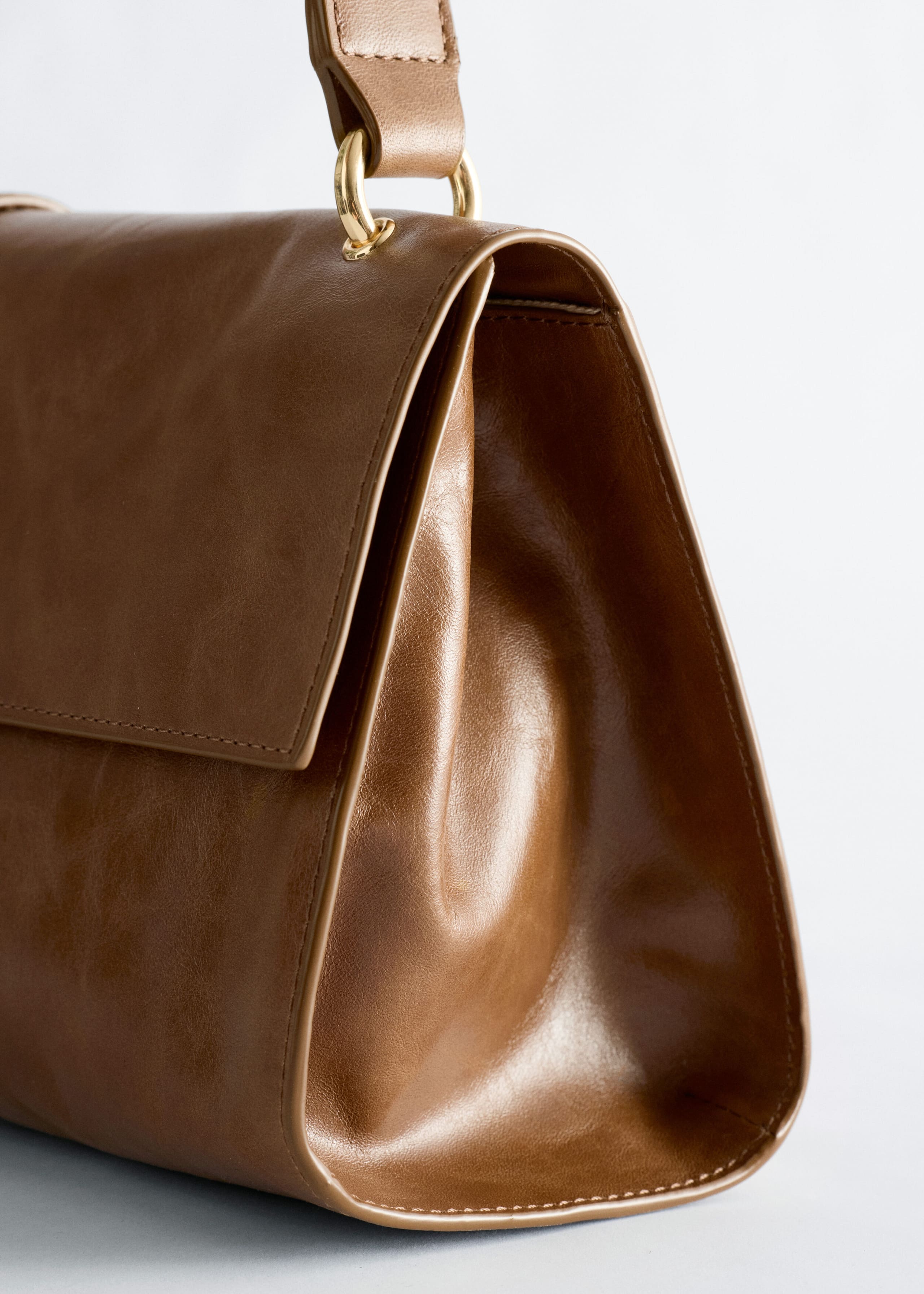 Leather Shoulder Bag - Brown - Still Life