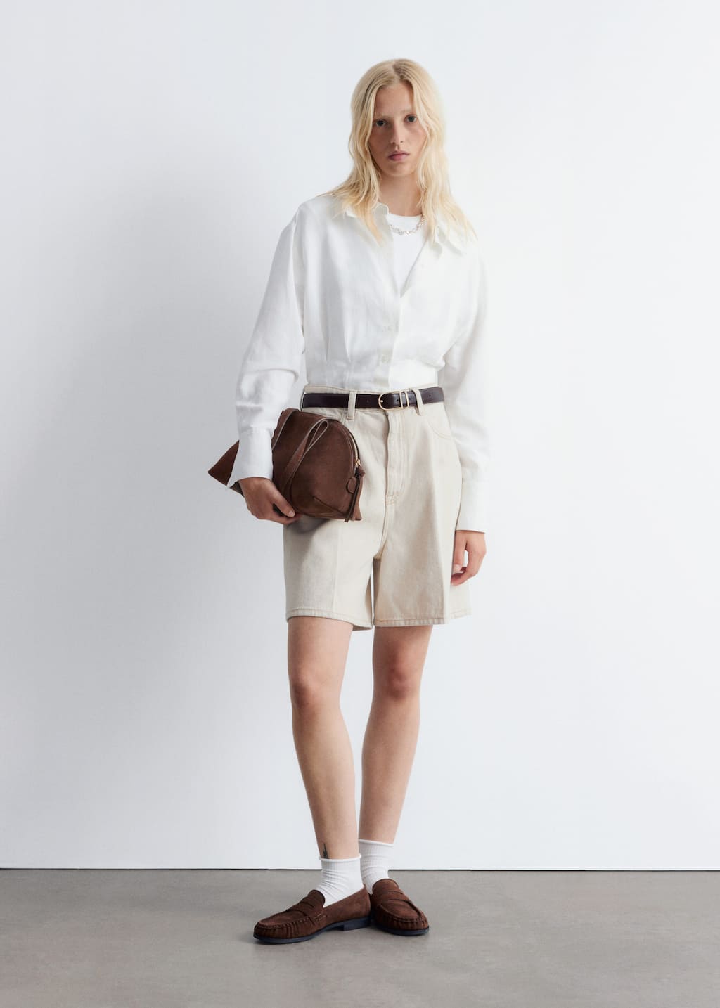 Zwężana koszula – Jasnoniebieski – Lookbook