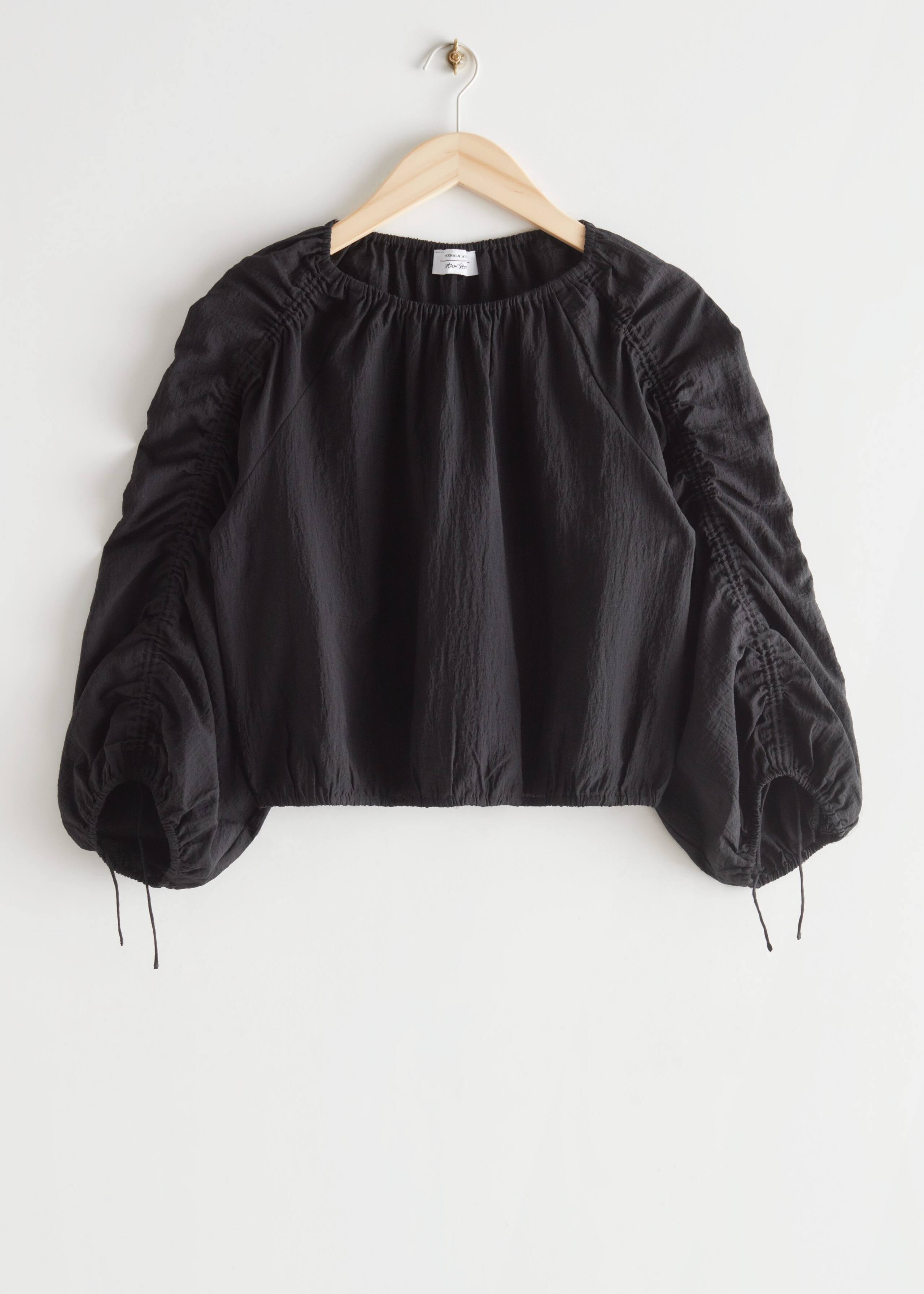 Relaxed Gathered Top - Black - Natura morta