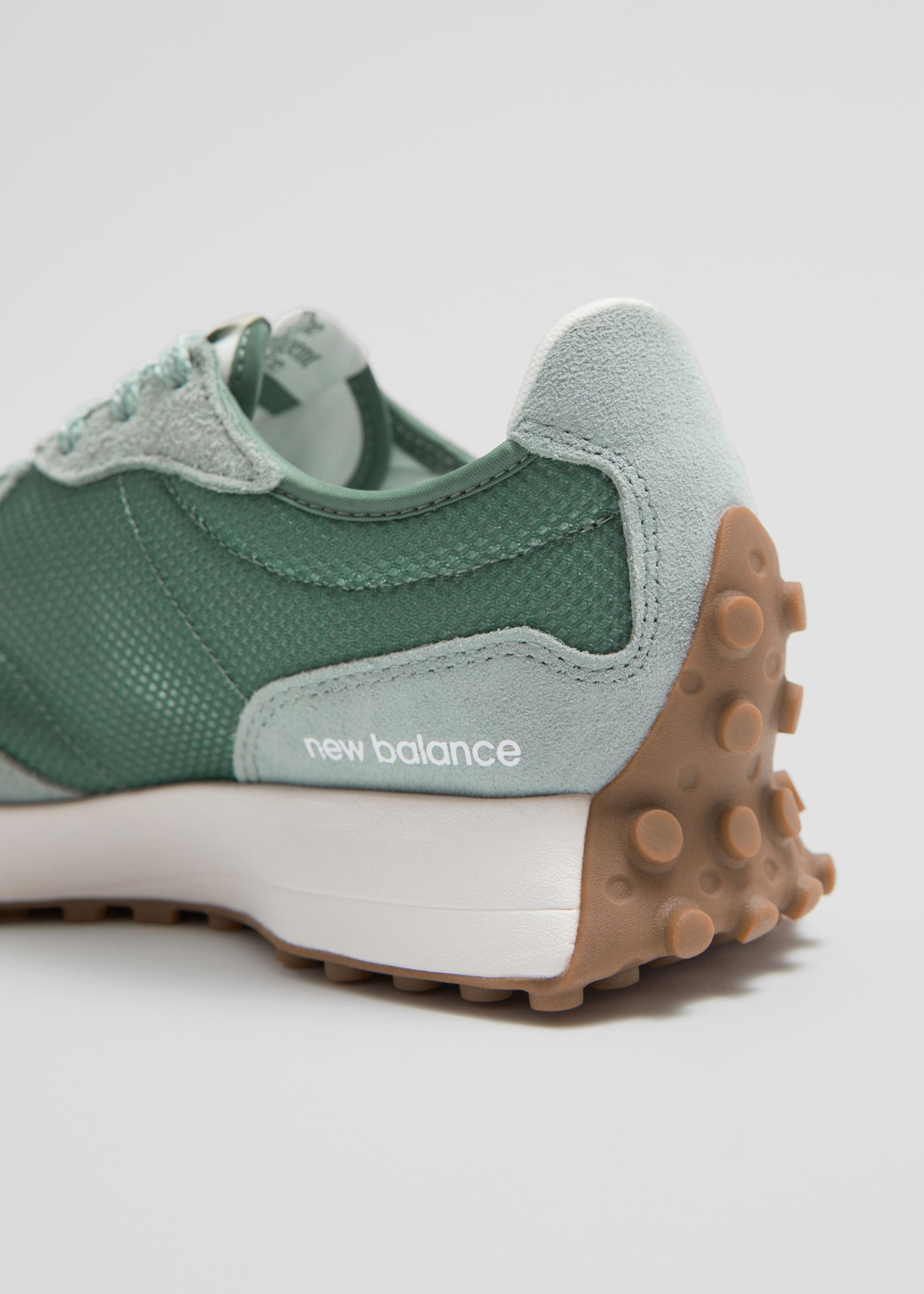 Image of New Balance 327 Sneakers