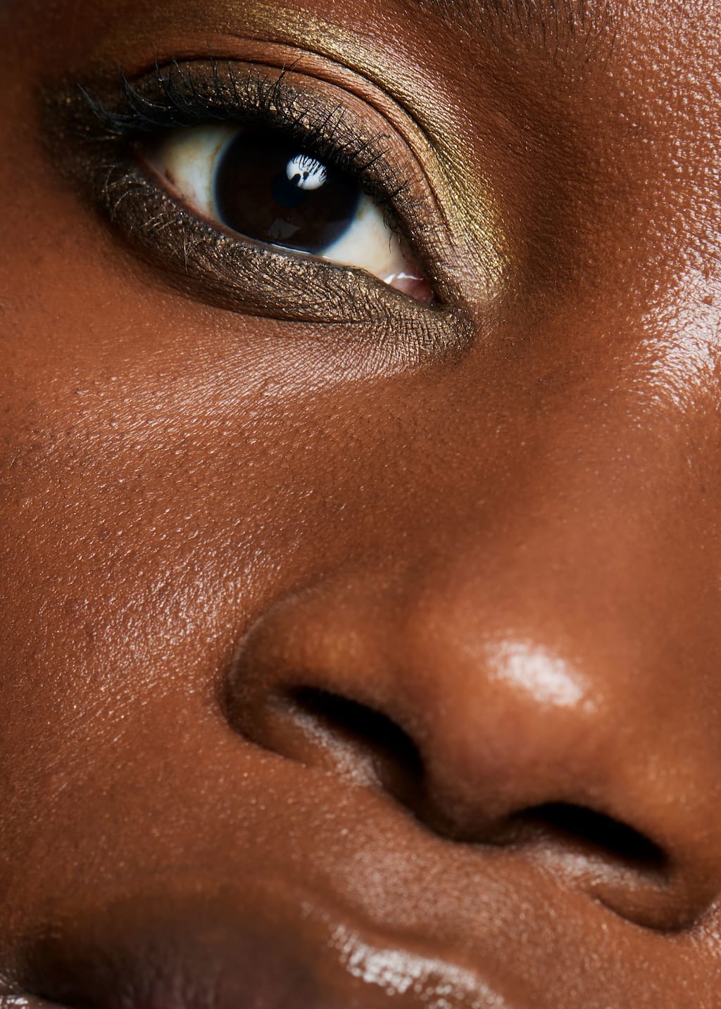 Cream Eye Colour - Mauve Montage - Lookbook