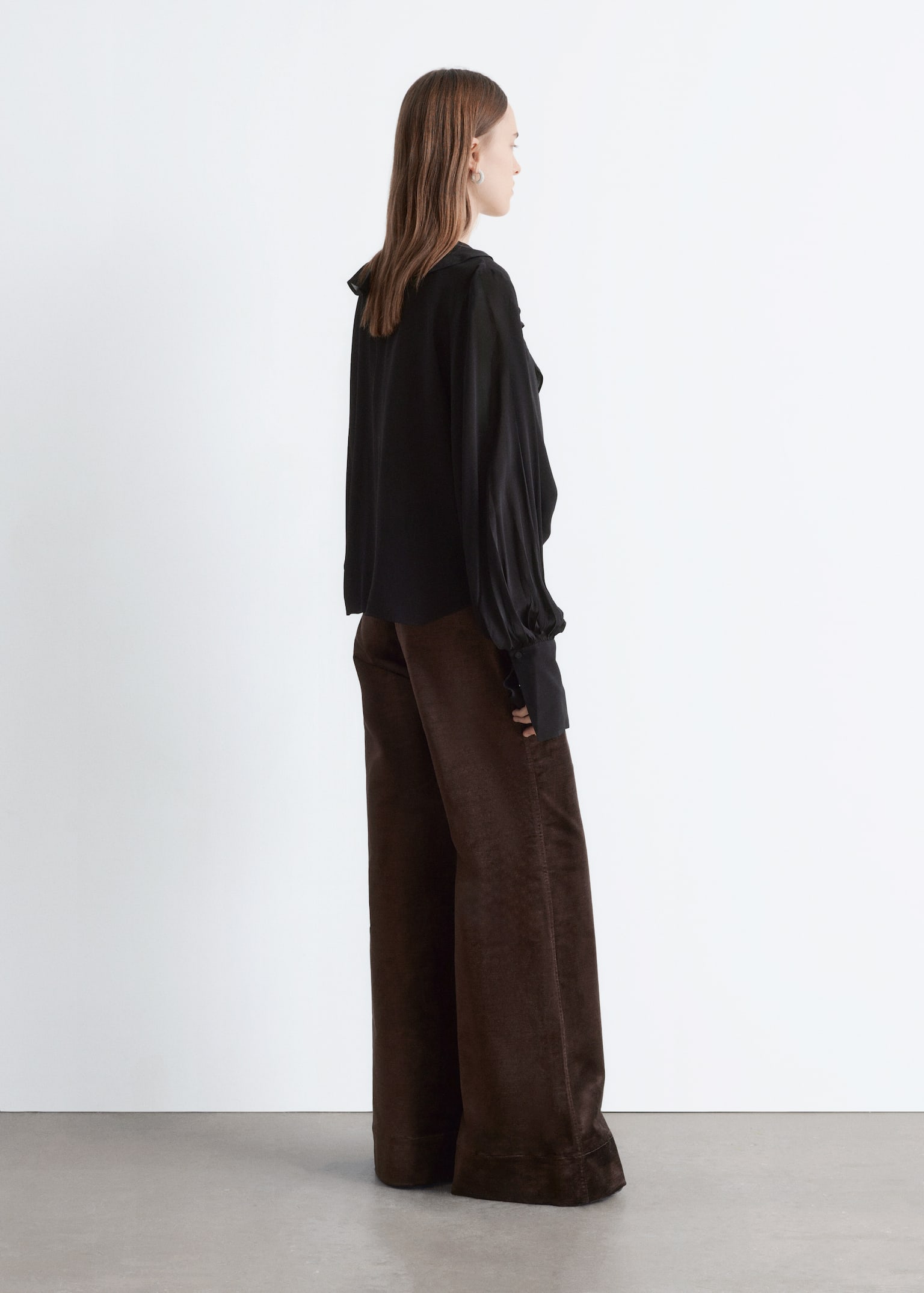 разкроени кадифени панталони - Тъмнокафяво/Черен - 4