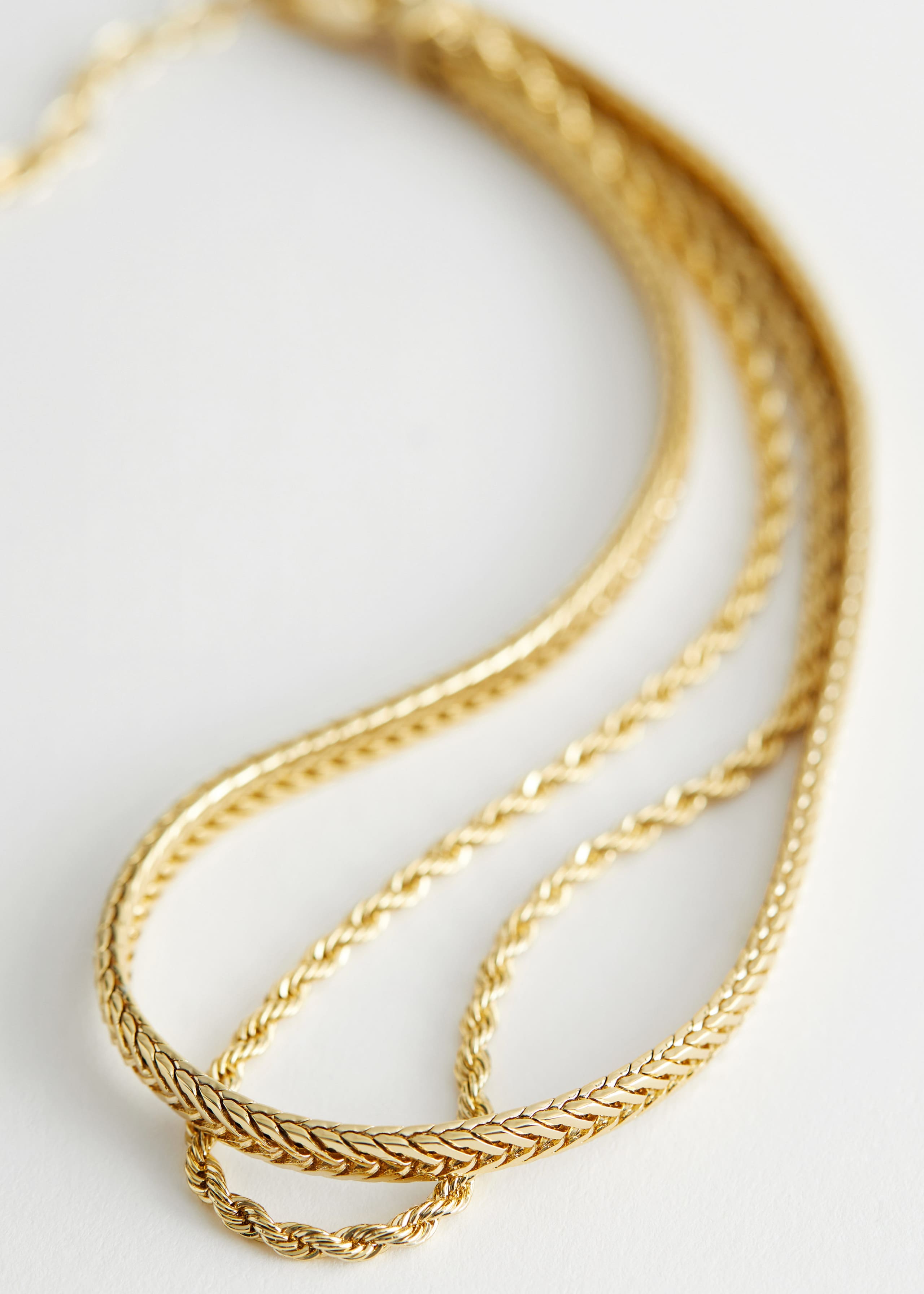 Collier à deux chaînes superposées - {{variantName}} - Descriptive Detail