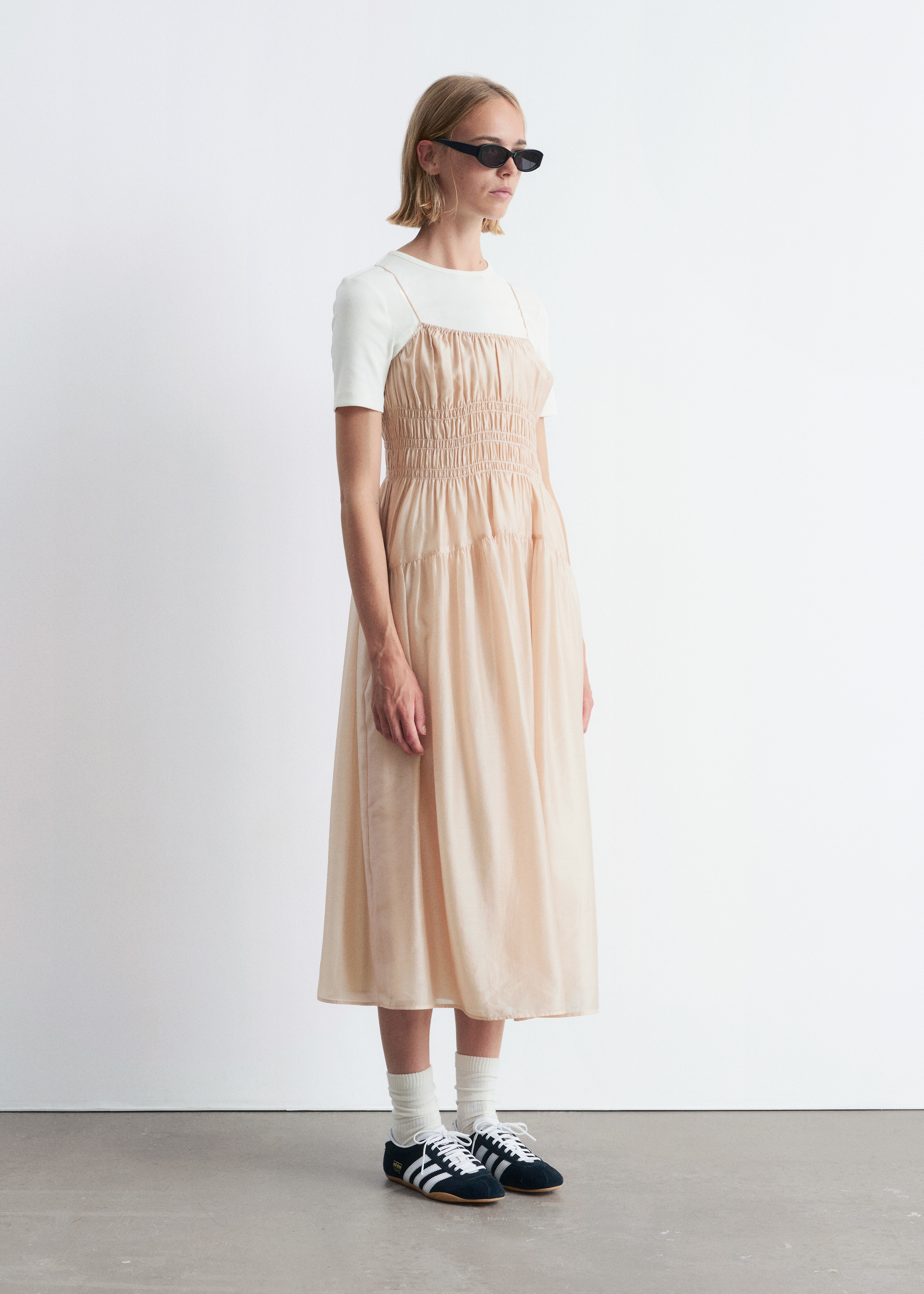Ruched Midi Dress - Béžová/Modrá/Černá