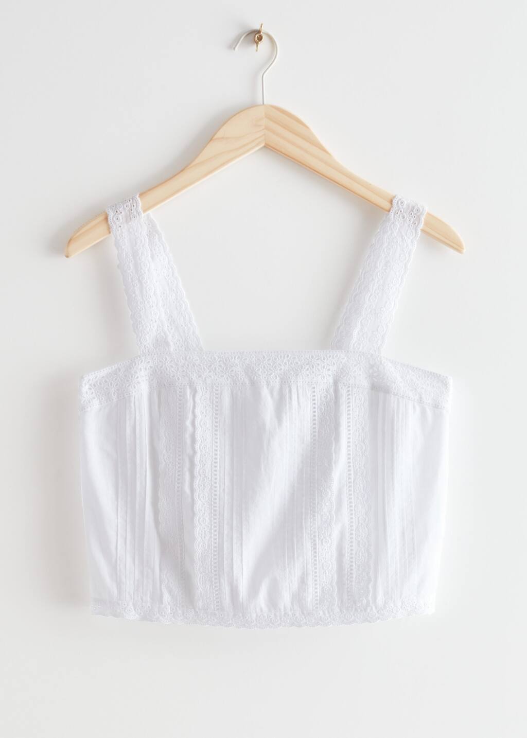 Scalloped Lace Crop Top - White - Bodegón