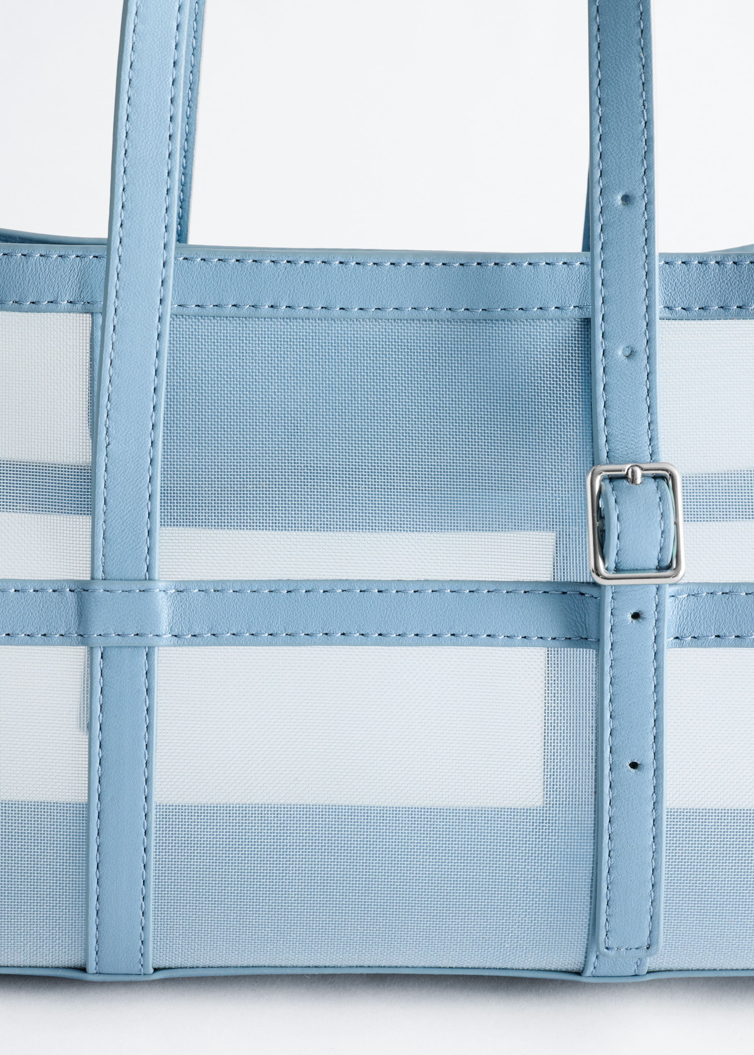 Leather-Trimmed Canvas Tote Bag - {{variantName}} - Descriptive Detail