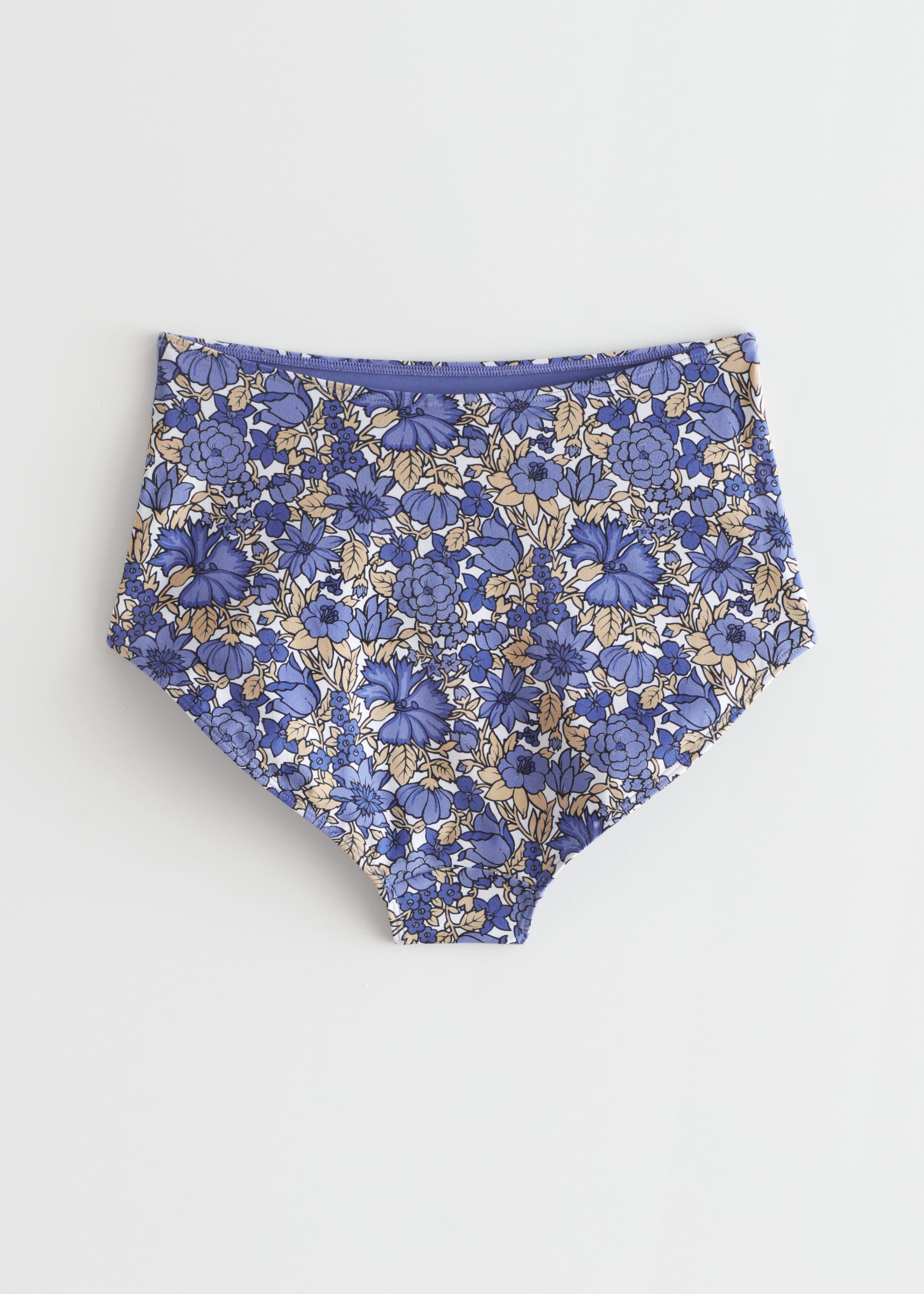 High Waist Bikini Briefs - Red - Still Life