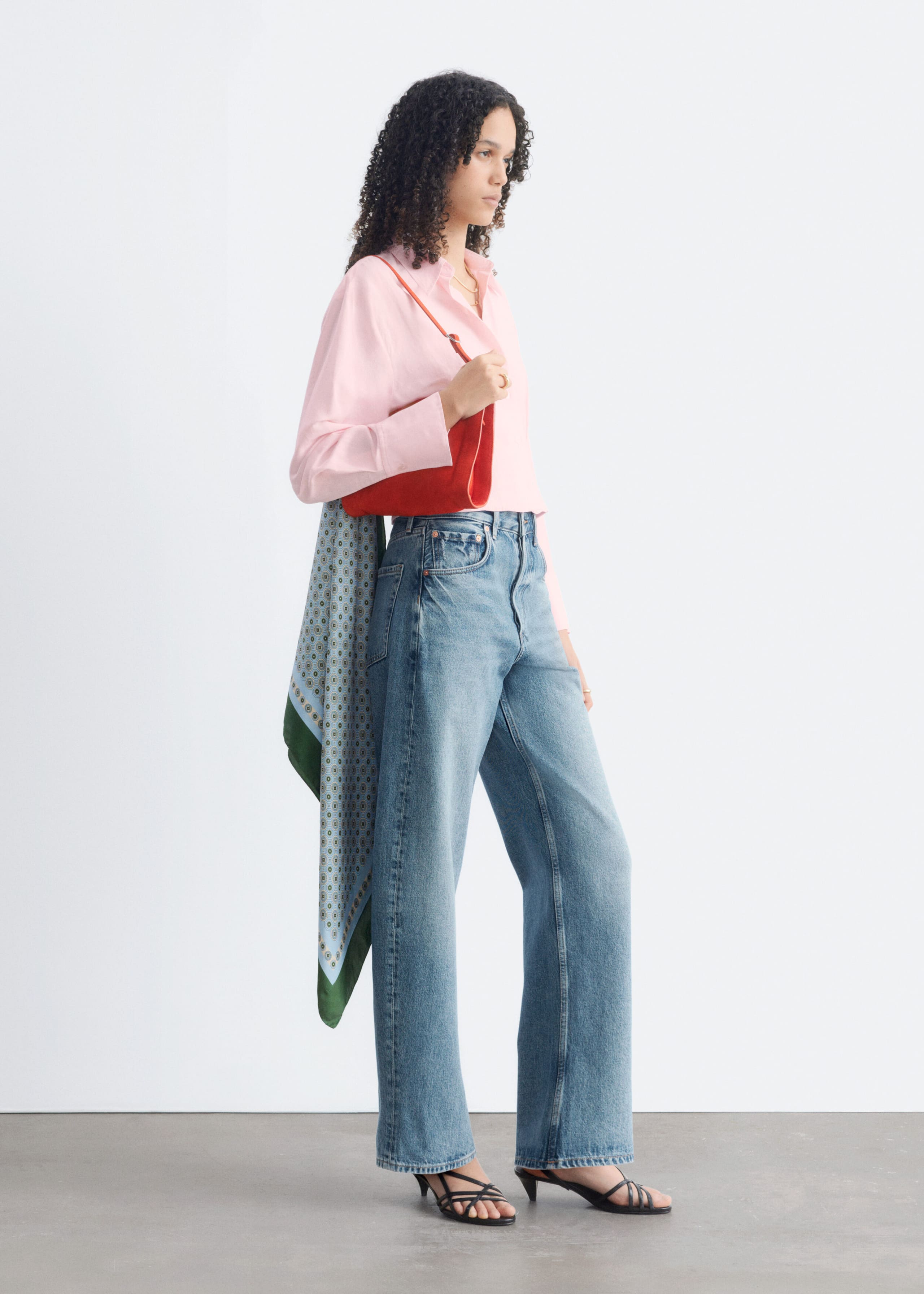 Taps toelopend overhemd - Roze - Lookbook