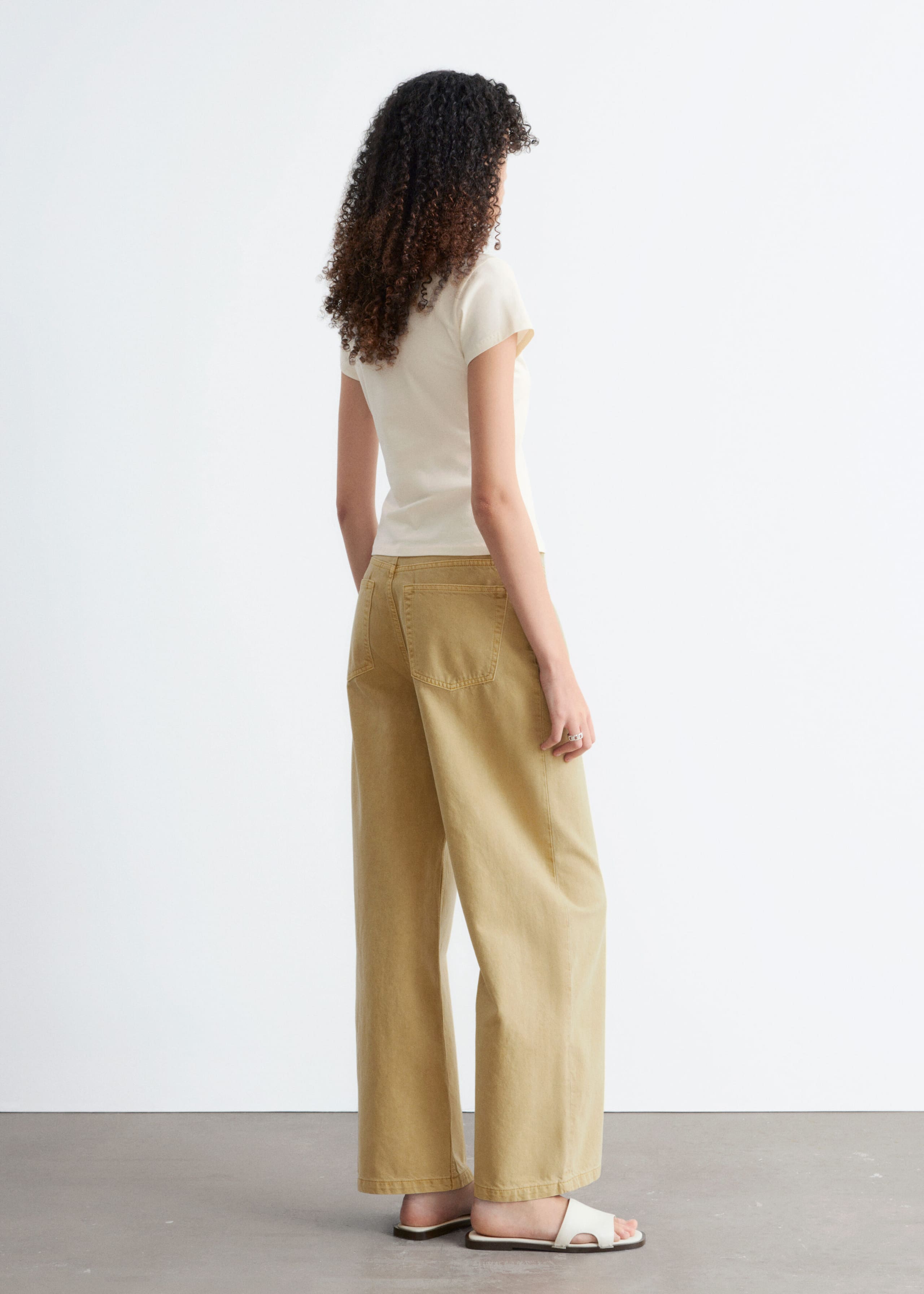 Image of Topp i trikå med rynkad byst