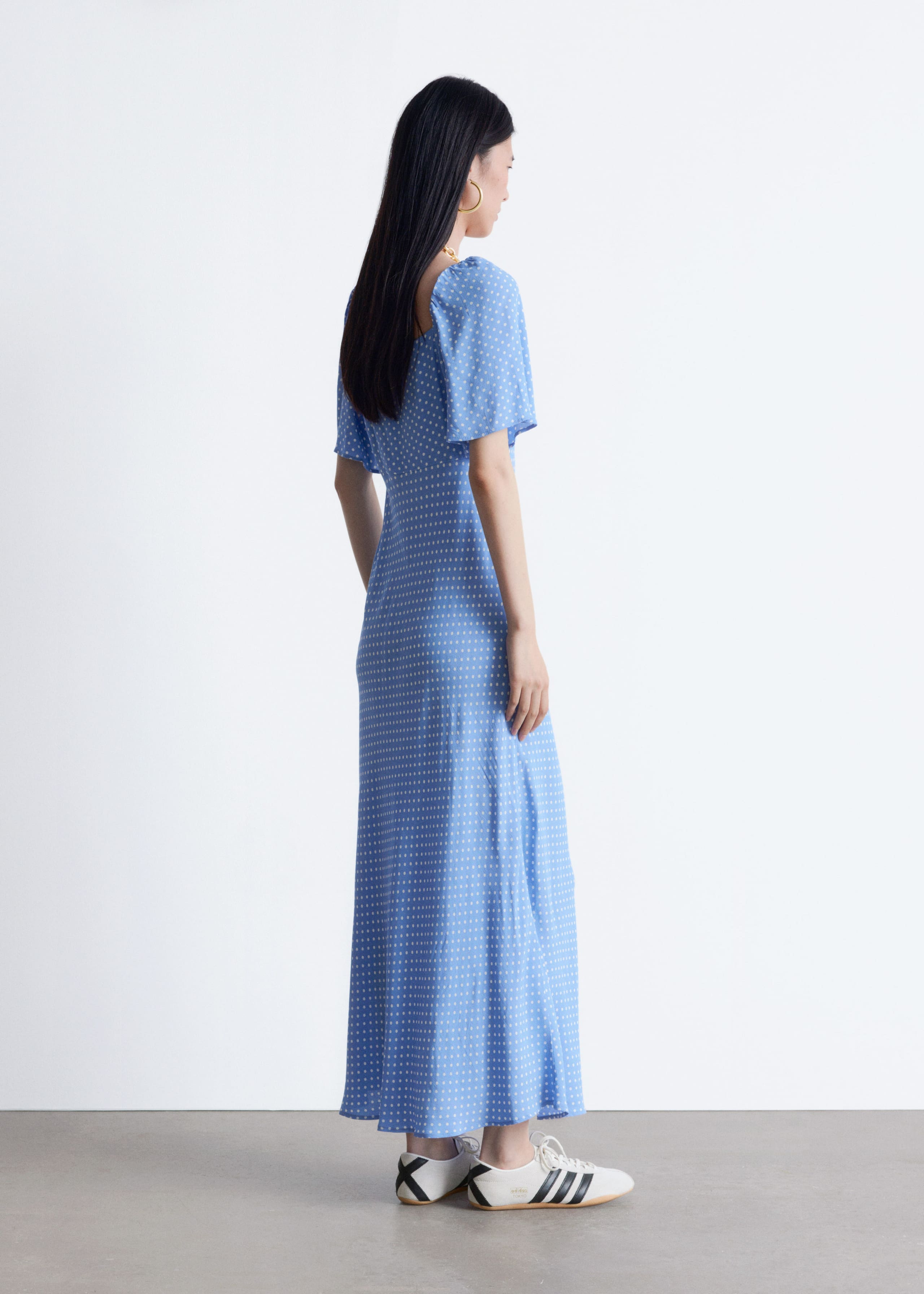 Flutter-Sleeve Midi Dress - Navy/White Floral - Lookbook