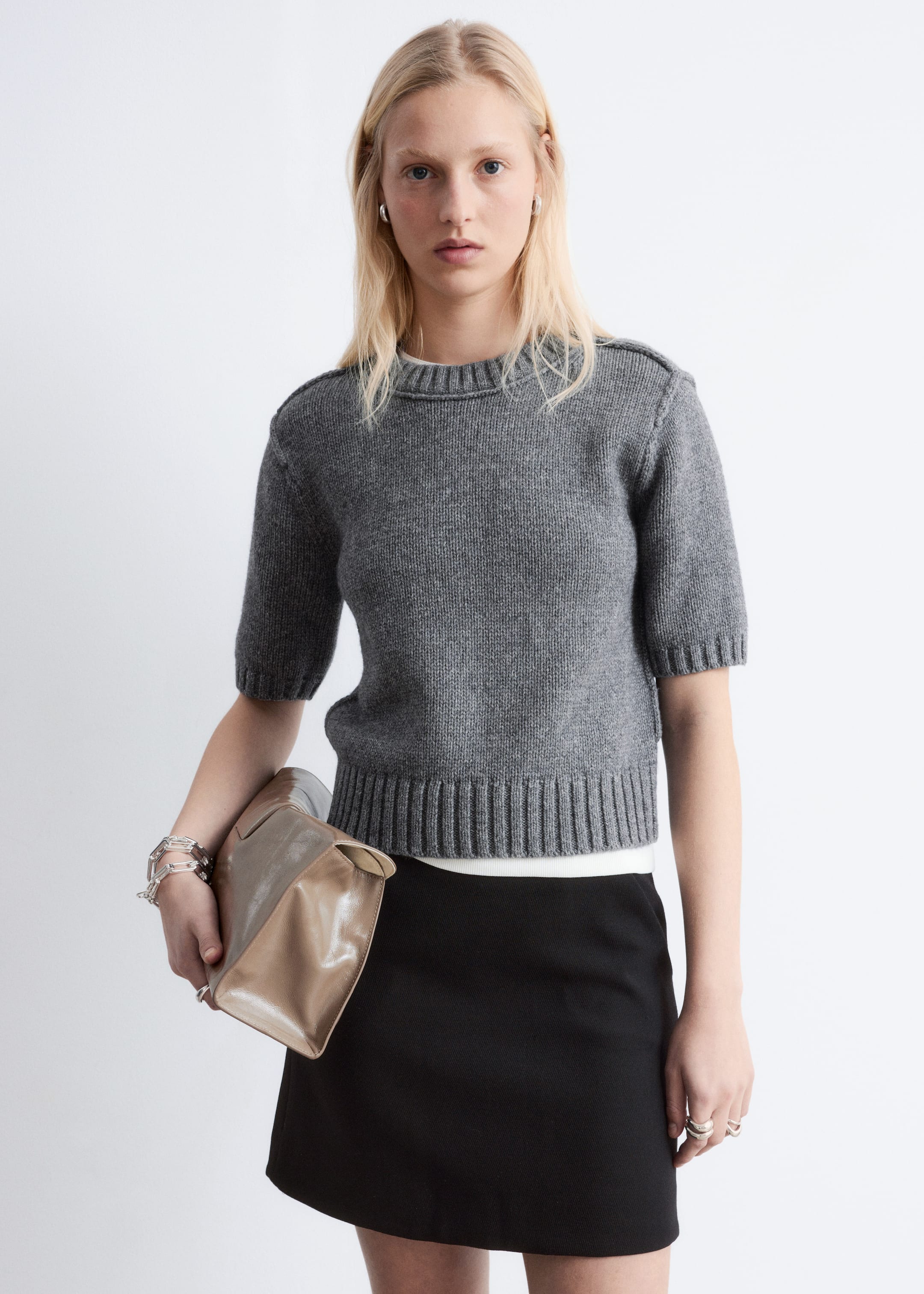 Größeres Bild anzeigen: Minirock in A-Linie - Schwarz - Ladies | H&M AT 1