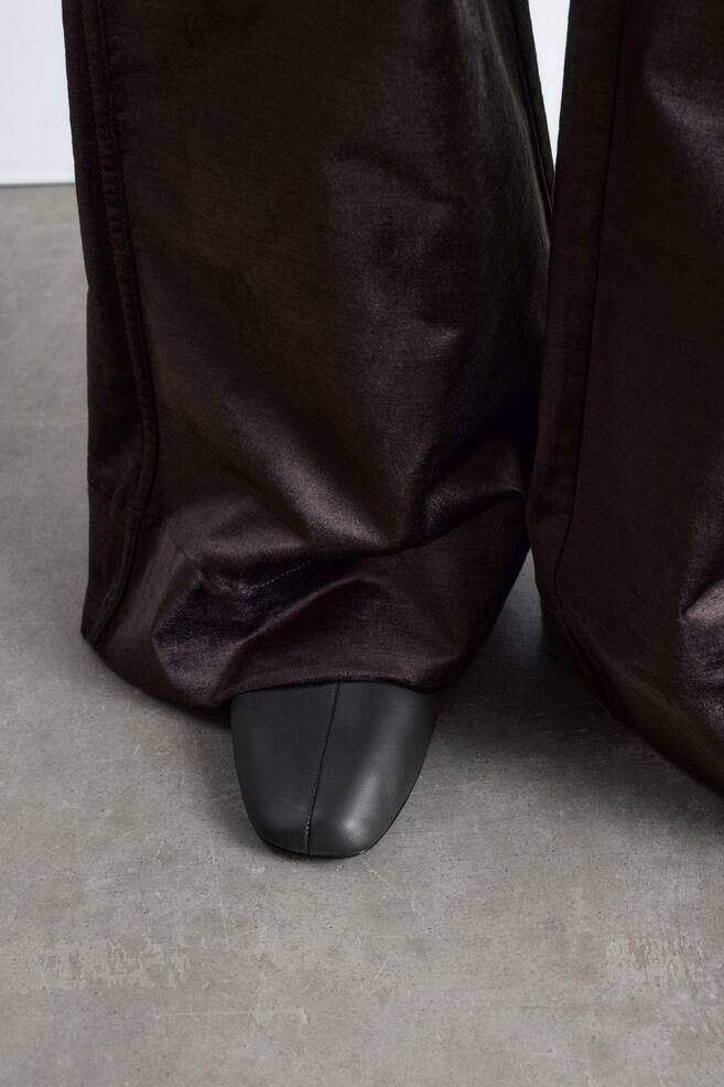 Ballerines en cuir-Marron foncé - 4