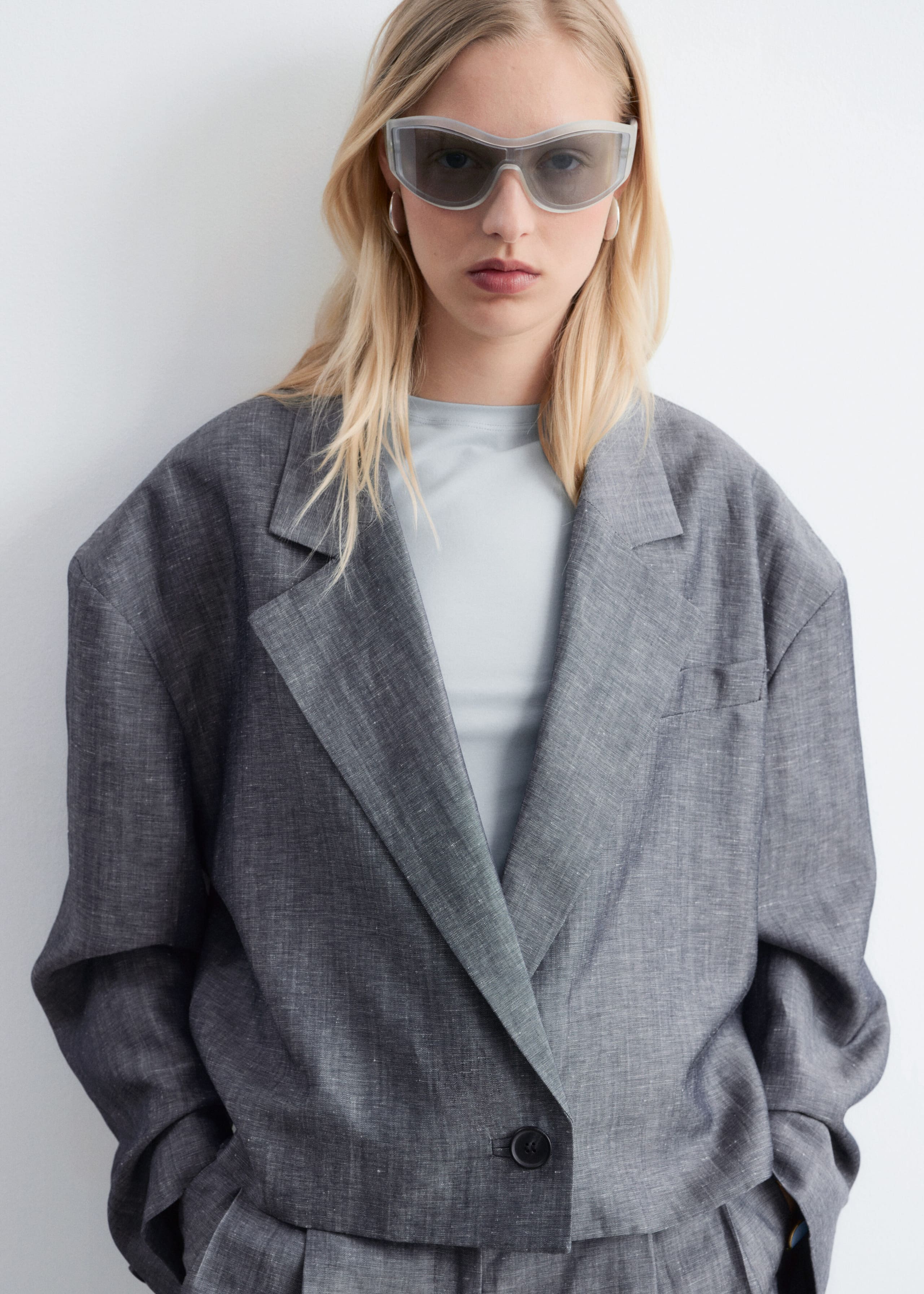 Image of Blazer cropped in lana e lino