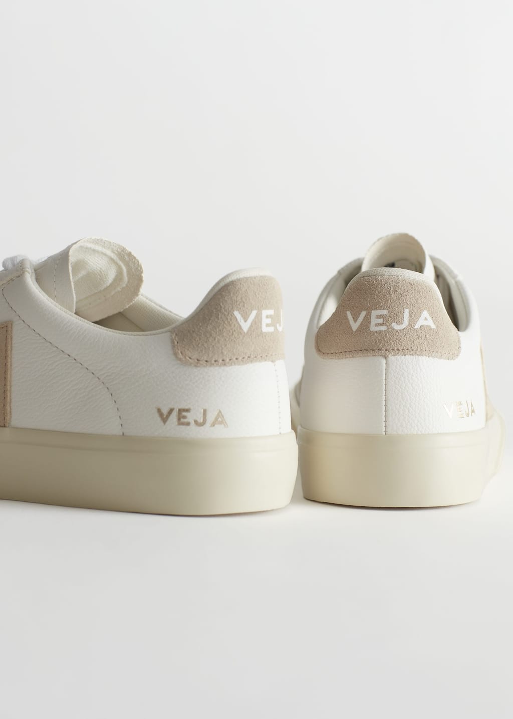 Skórzane sneakersy Veja Campo – {{variantName}} – Szczegół