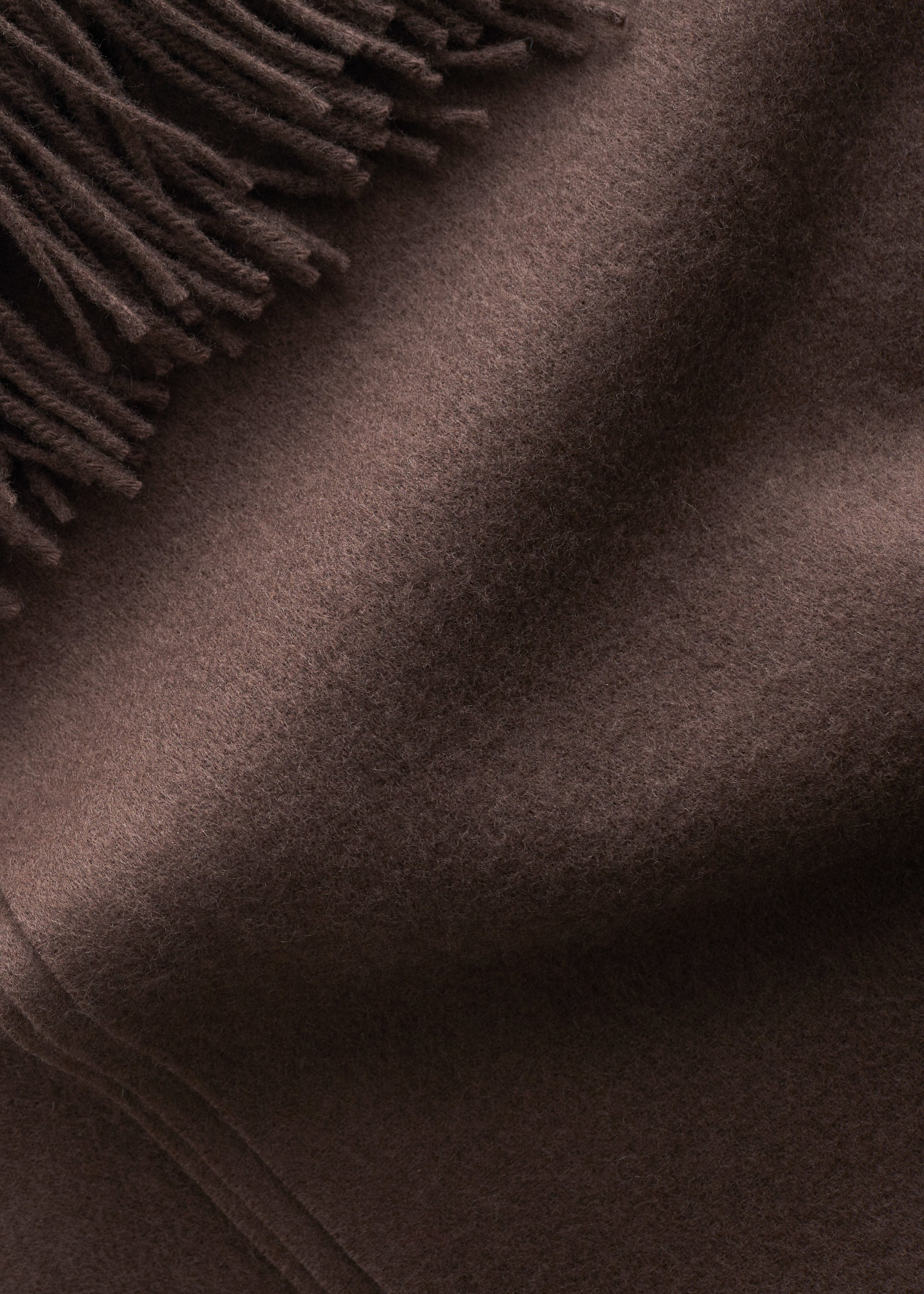 Visualizza immagine più grande: Sciarpa in stile coperta in lana con frange - Mogano - DONNA | H&M IT 2