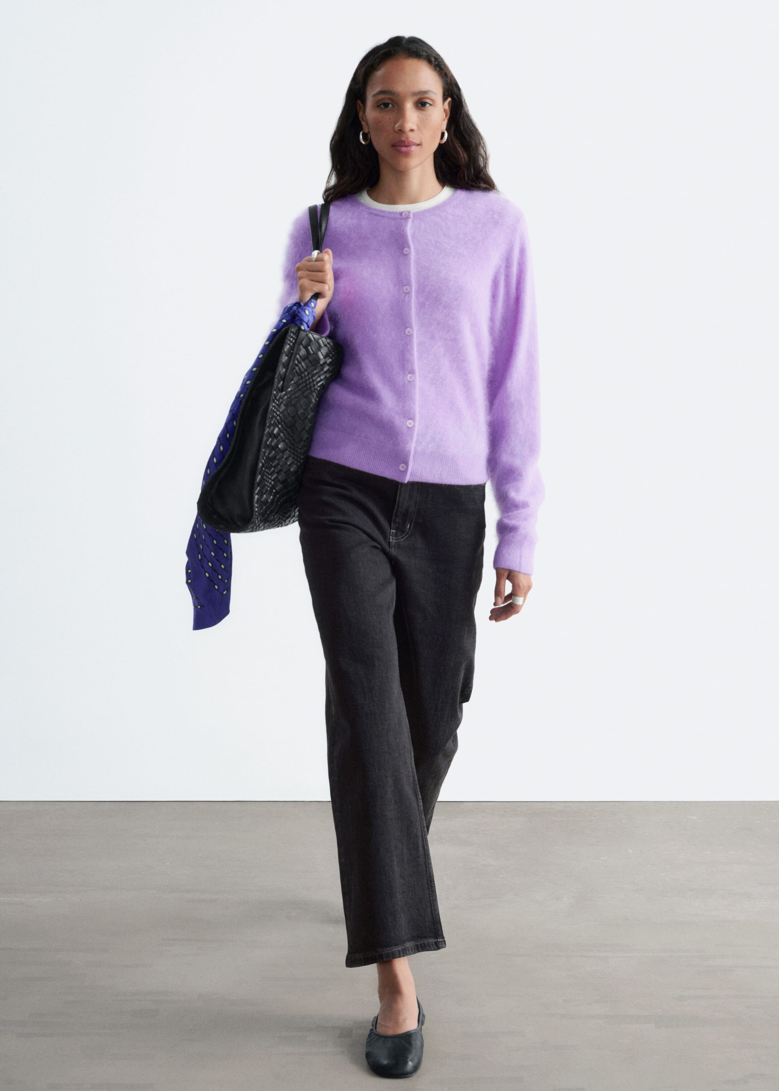 Cropped Wide-Leg Jeans - Mid blue - Lookbook