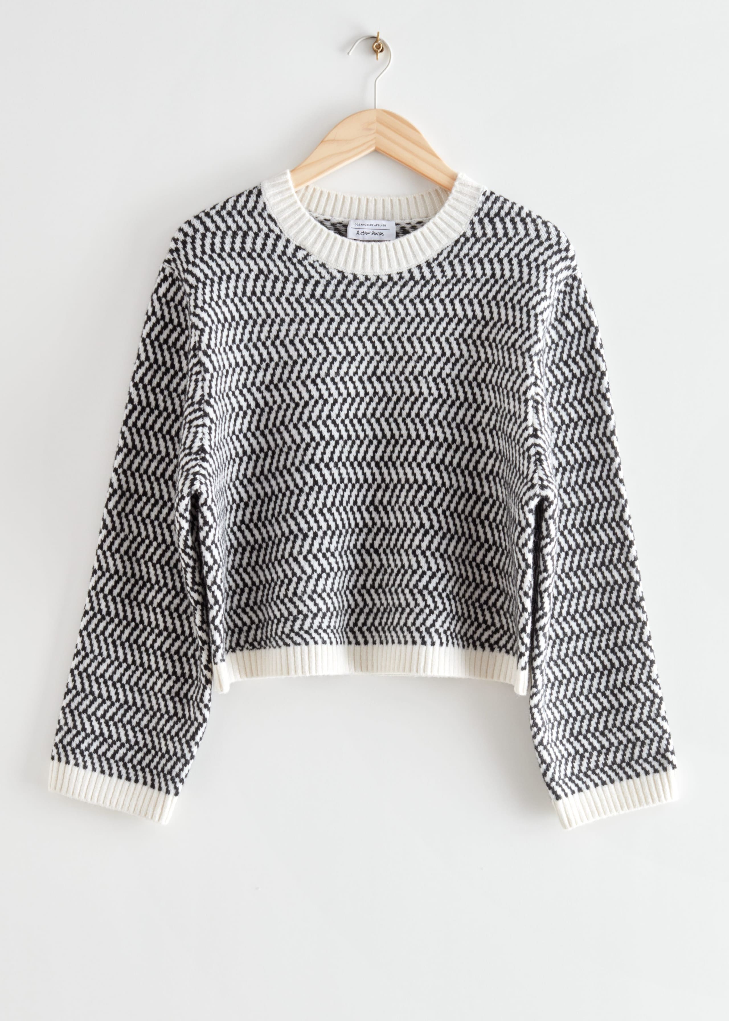 Graphic Jacquard Knit Sweater - Black/White - Bodegón