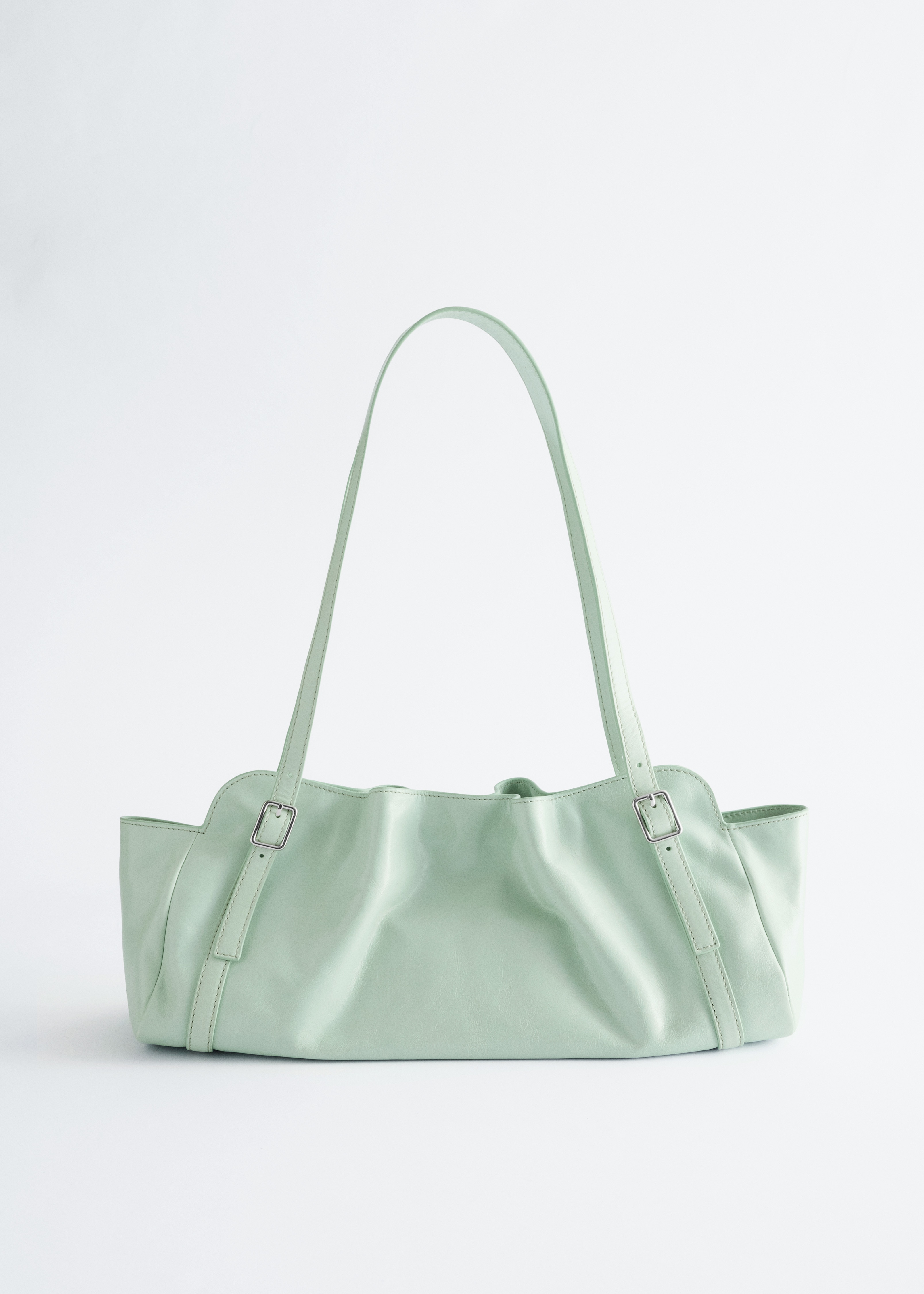 Borsa a spalla in pelle con profilo basso - Mint