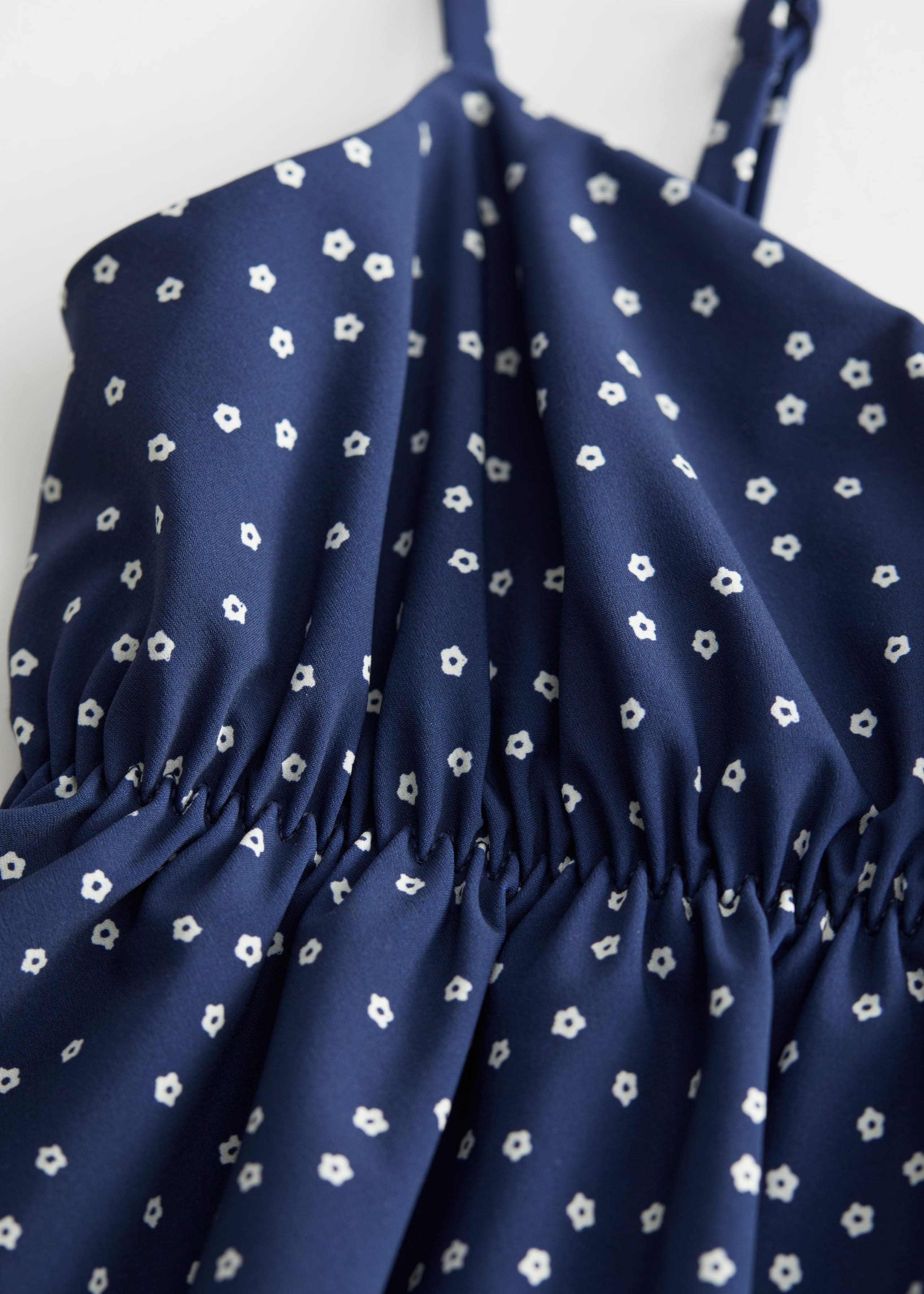 Printed Ruffle Bikini Top - {{variantName}} - Descriptive Detail