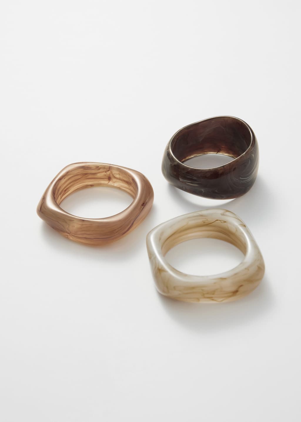 Set di bracciali rigidi marmorizzati