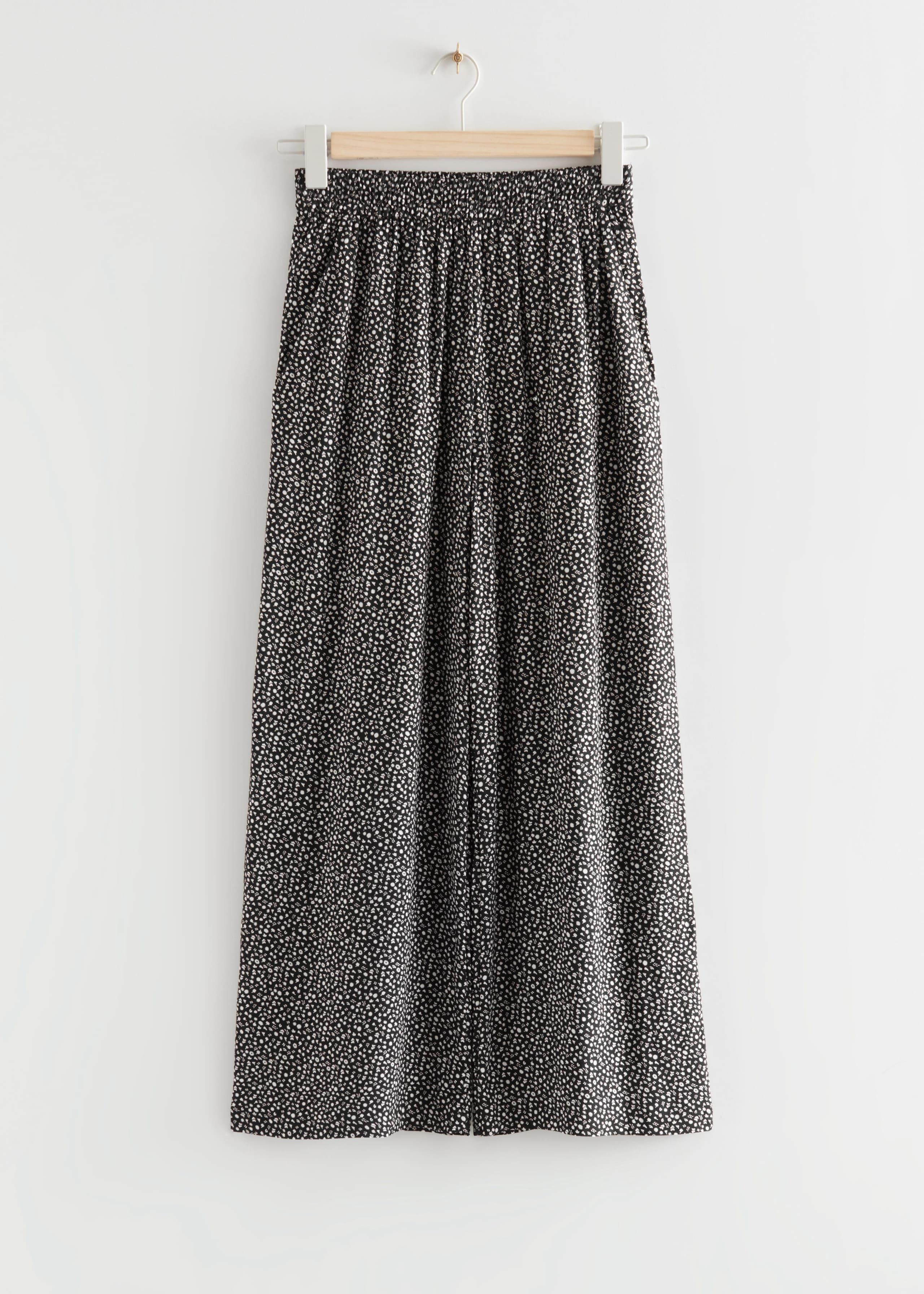 Pantaloni ampi con stampa - Black Print - Natura morta