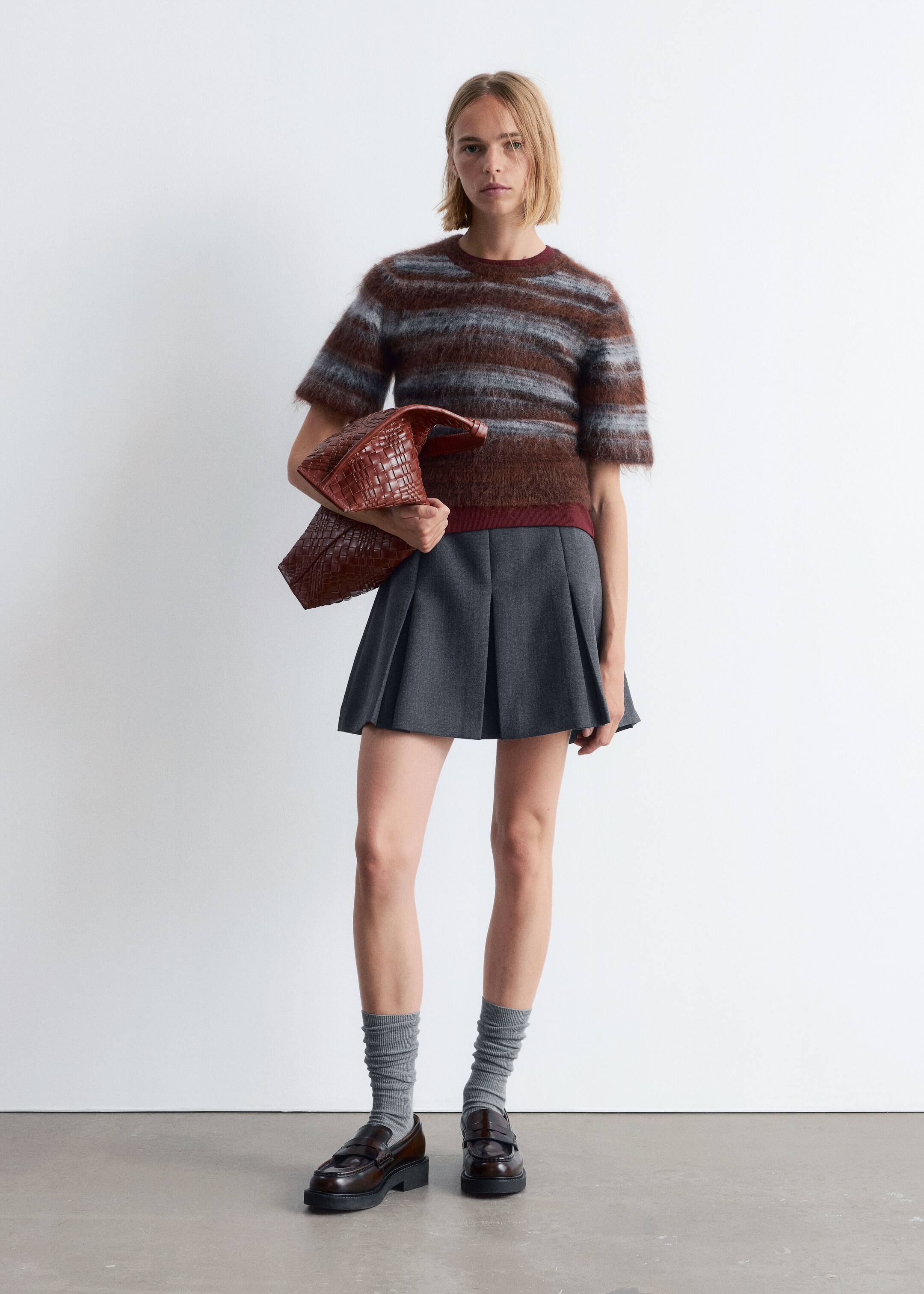 Vezi imaginea mai mare: Tricou din tricot periat - Dungi maro/albastre - FEMEI | H&M RO 3