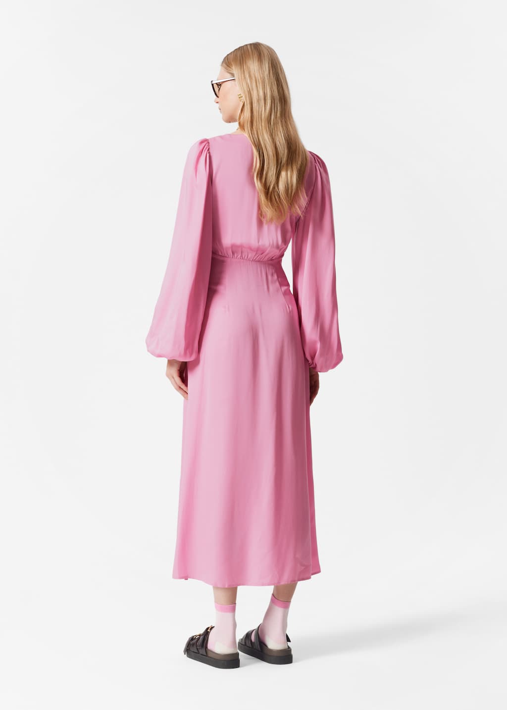 Image of Robe midi à col en V