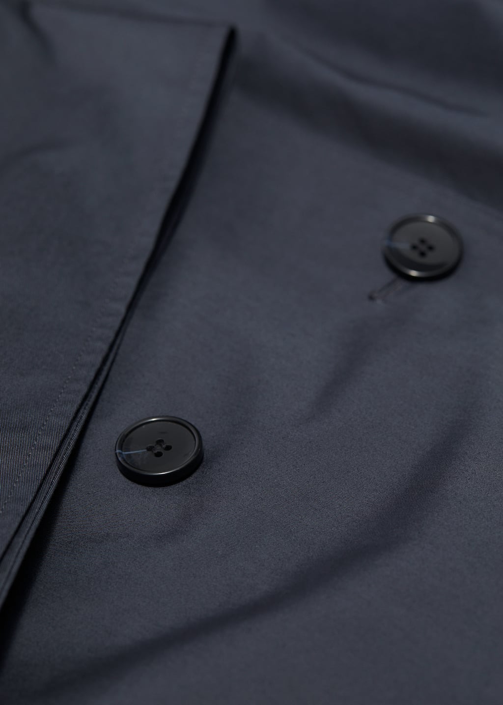 Oversized Trenchcoat Cape - {{variantName}} - Descriptive Detail