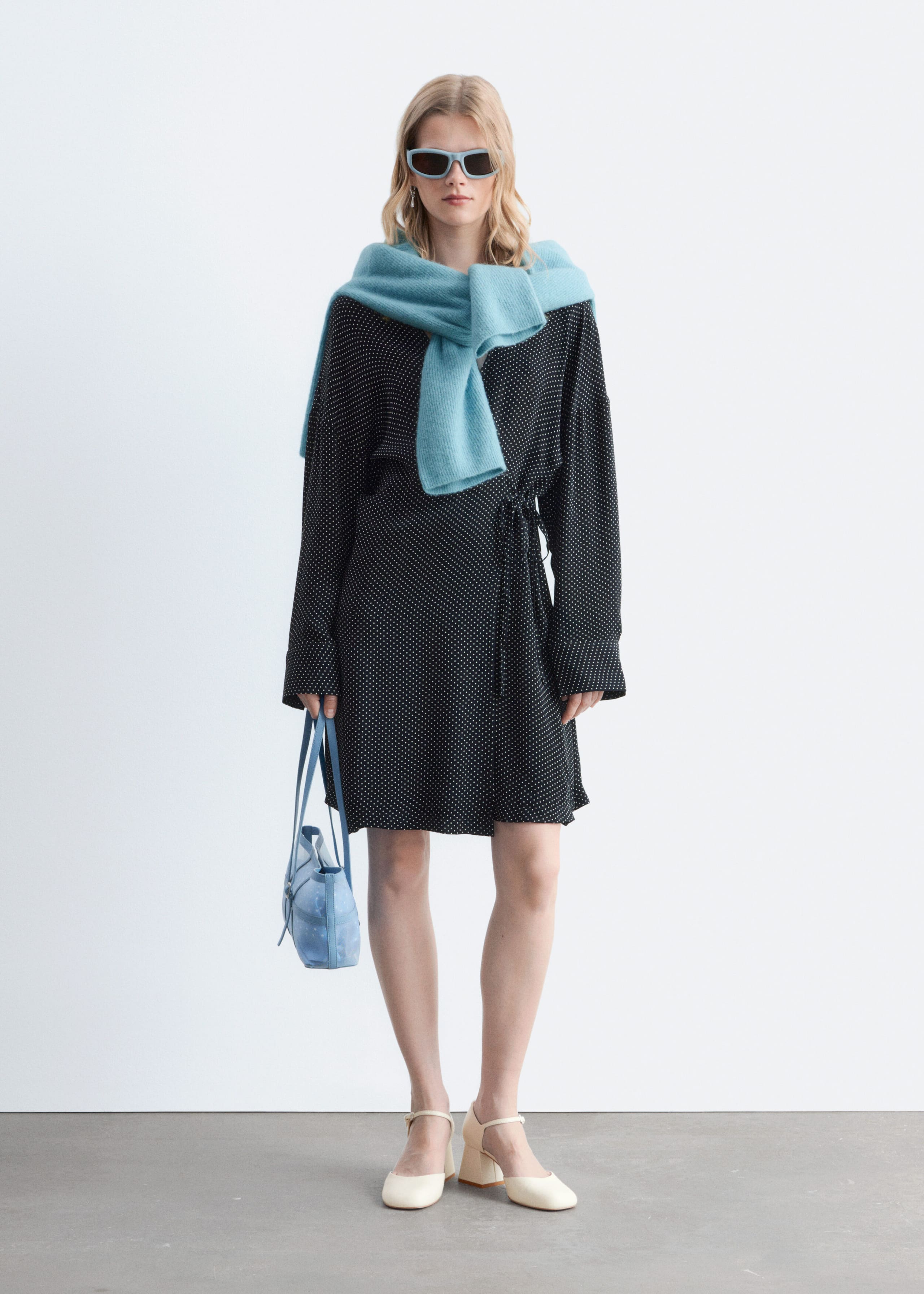 Leren pumps met blokhak - Gebroken wit - Lookbook