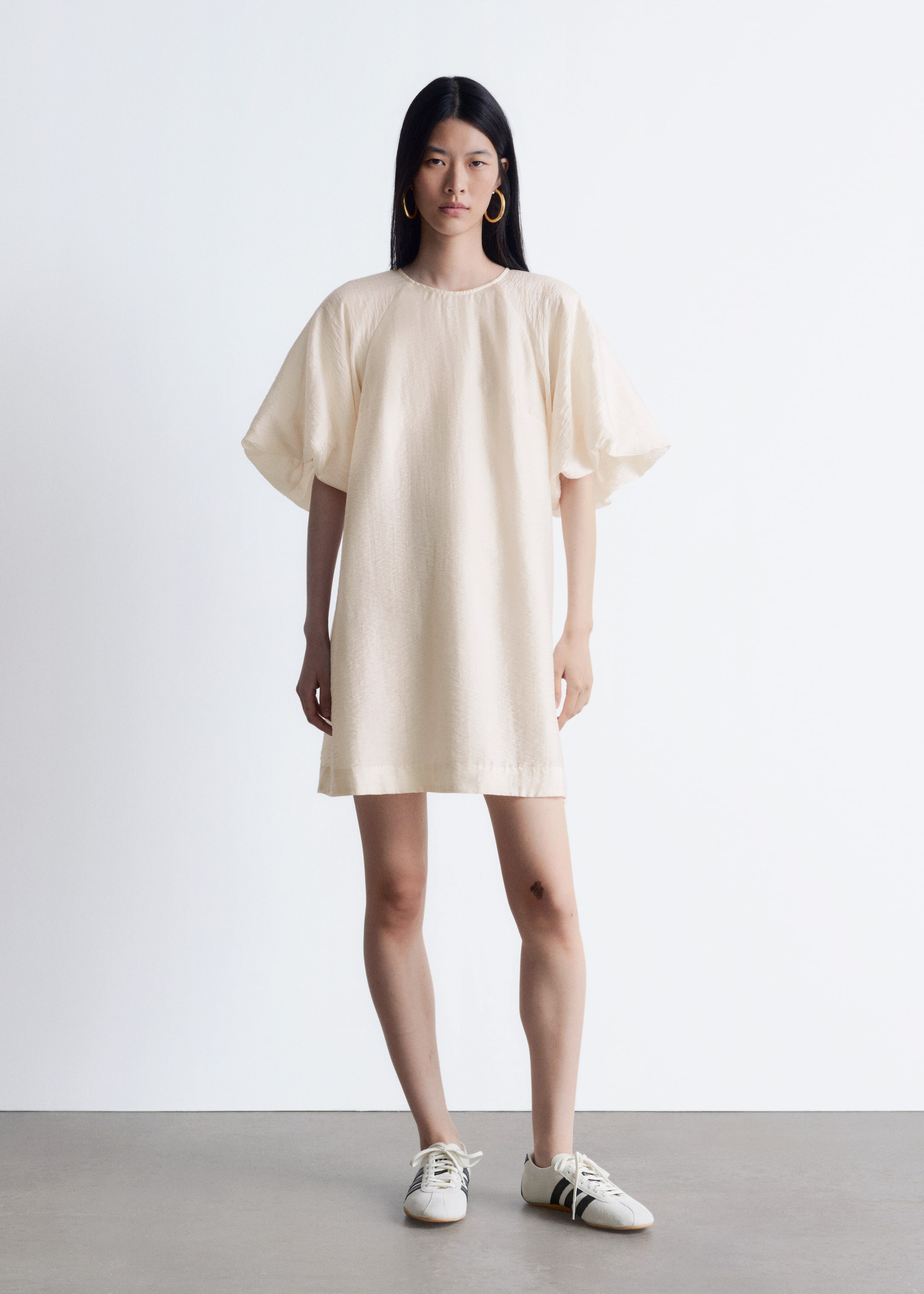 Agrandir l'image: Robe courte à manches volumineuses - Blanc - FEMME | H&M BE 1