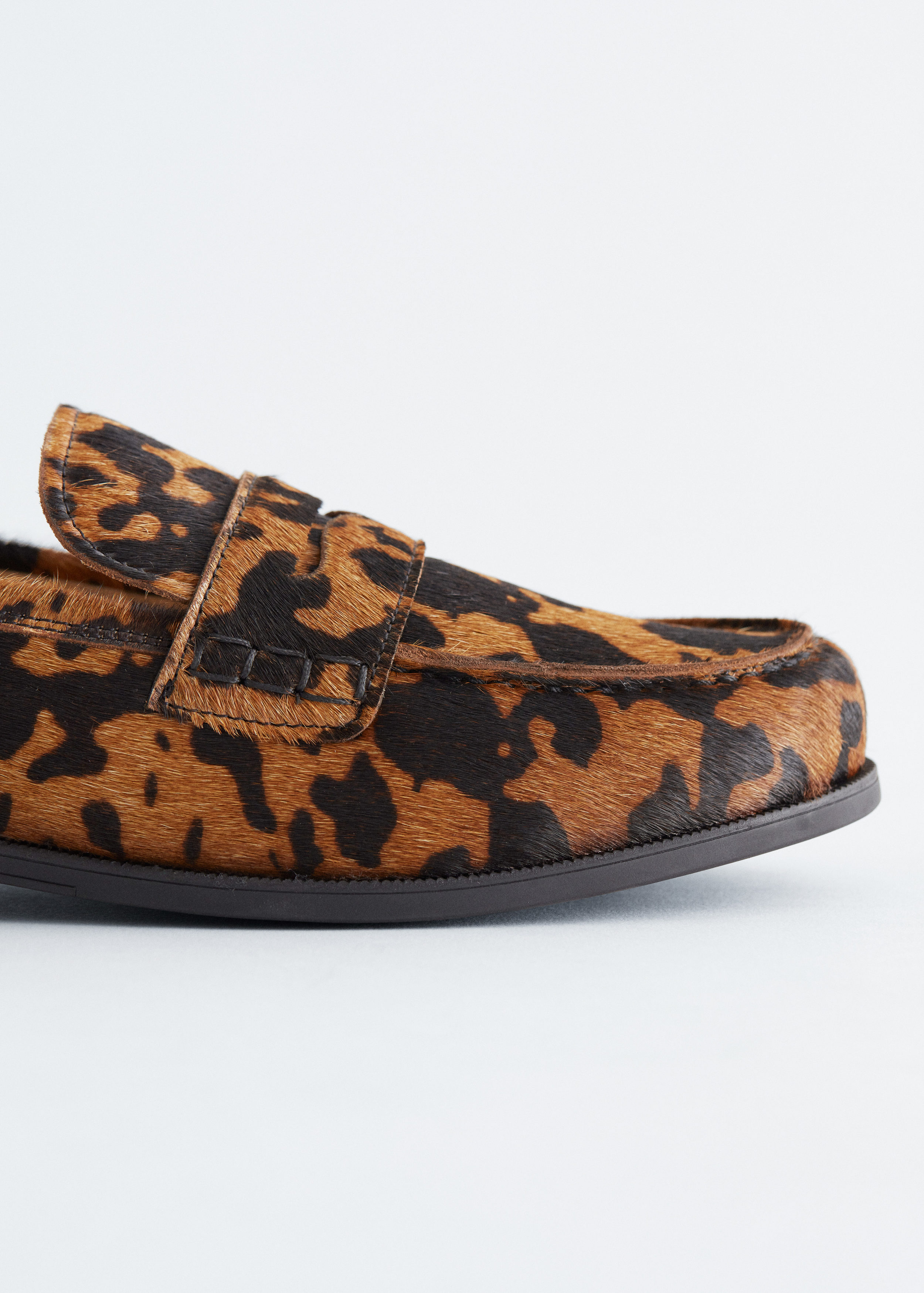 Image of Loafer mit Kuh-Print