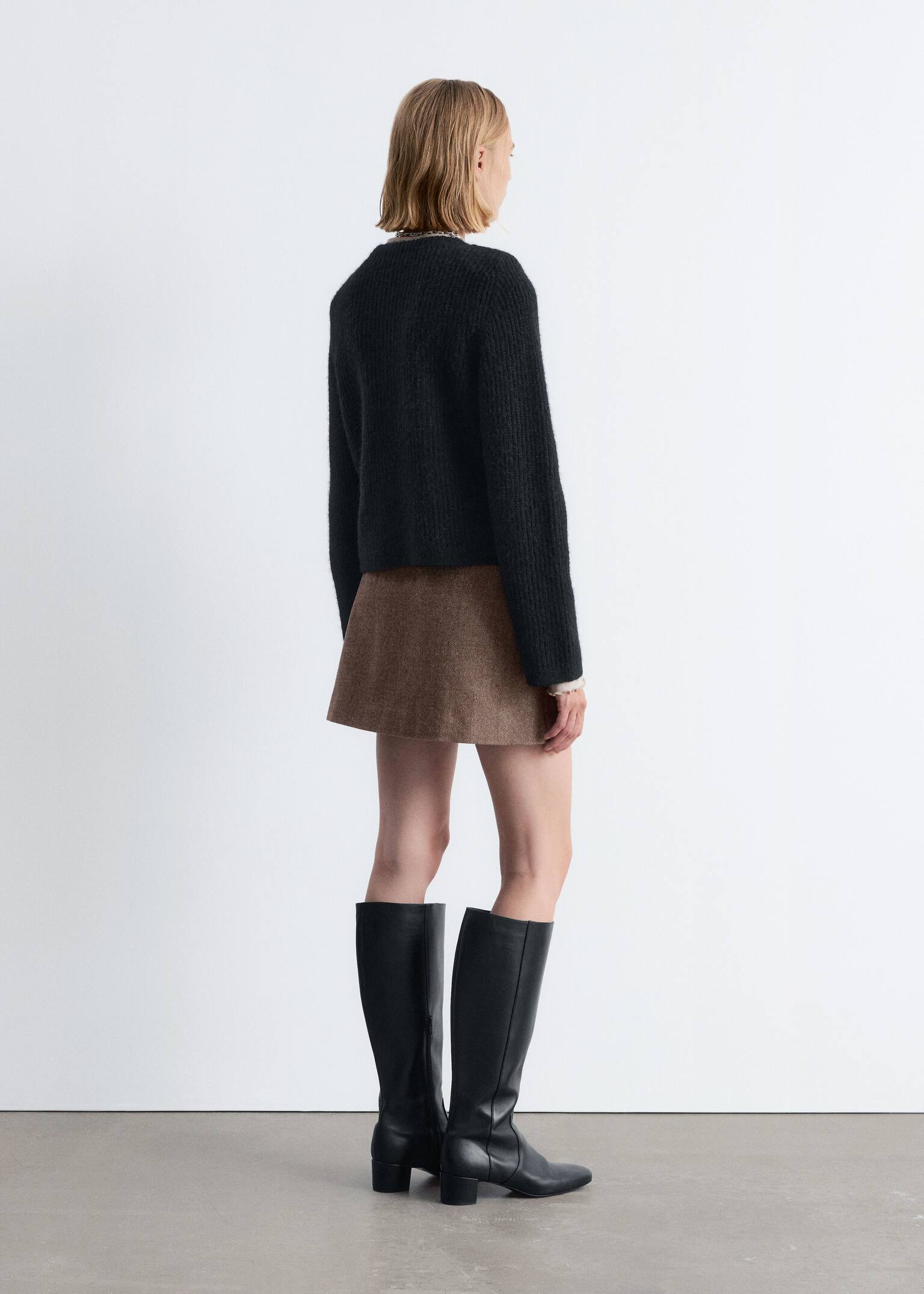 Rippstrickjacke - Schwarz/Graubraun/Dunkelviolett - 3