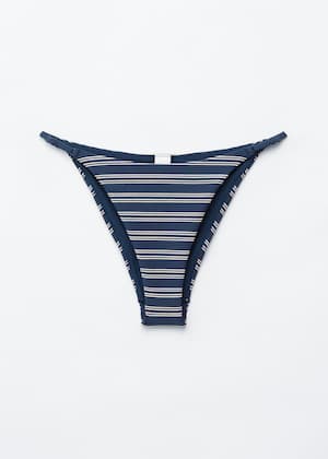 Blau/Weiß/Gestreift