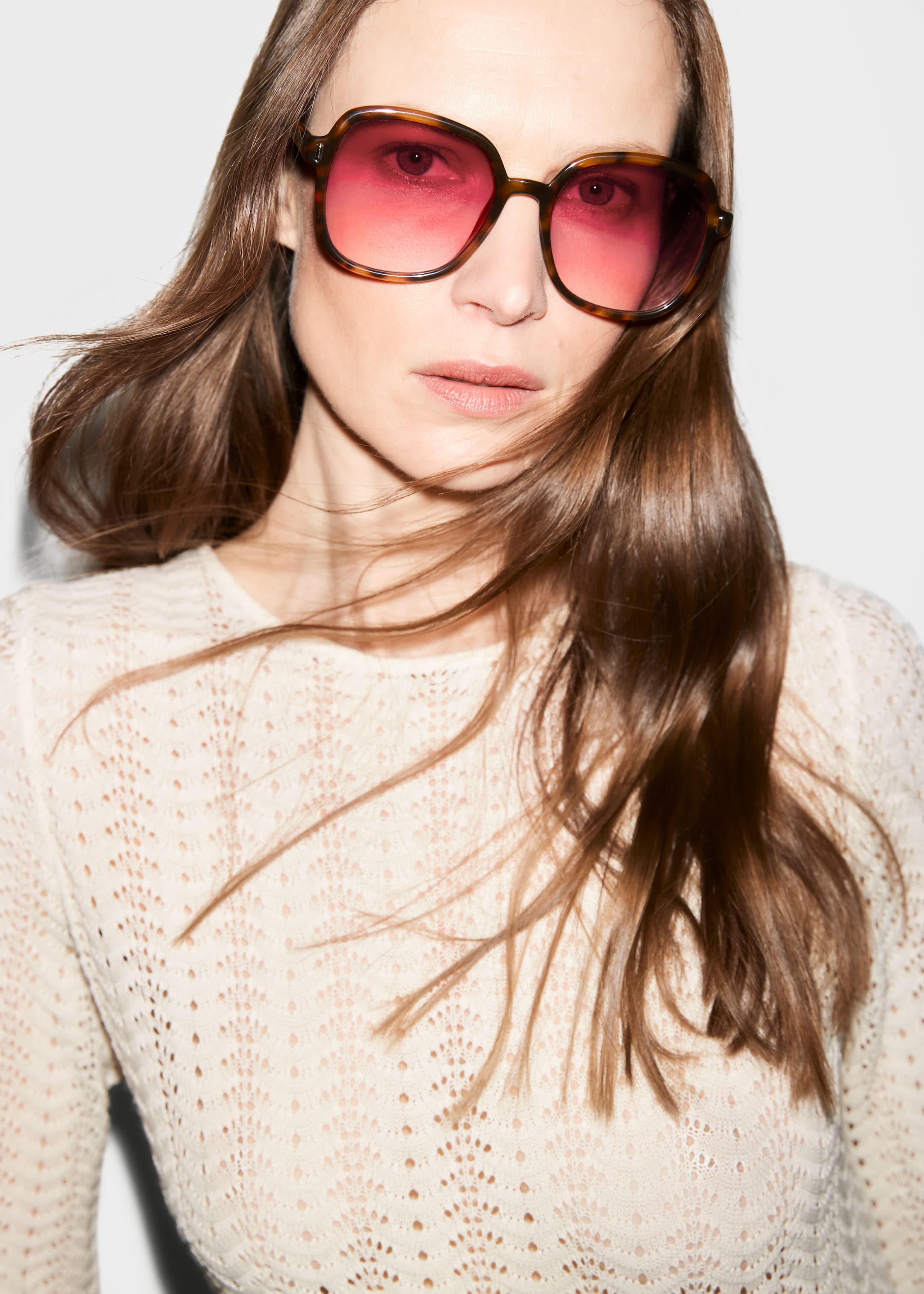 Visa större bild: Oversized solglasögon med smala bågar - Sköldpaddsmönstrad/rosa - DAM | H&M SE 1