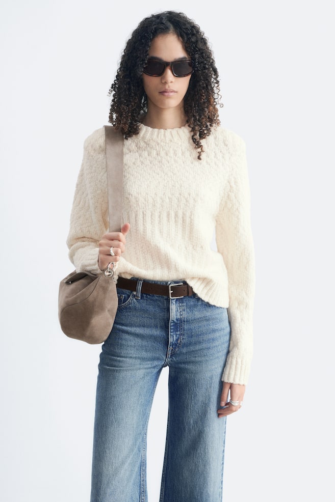 Sweter z dzianiny bouclé z wełny i bawełny - Złamana biel/Dark Pink/Ciemnoniebieski - 1