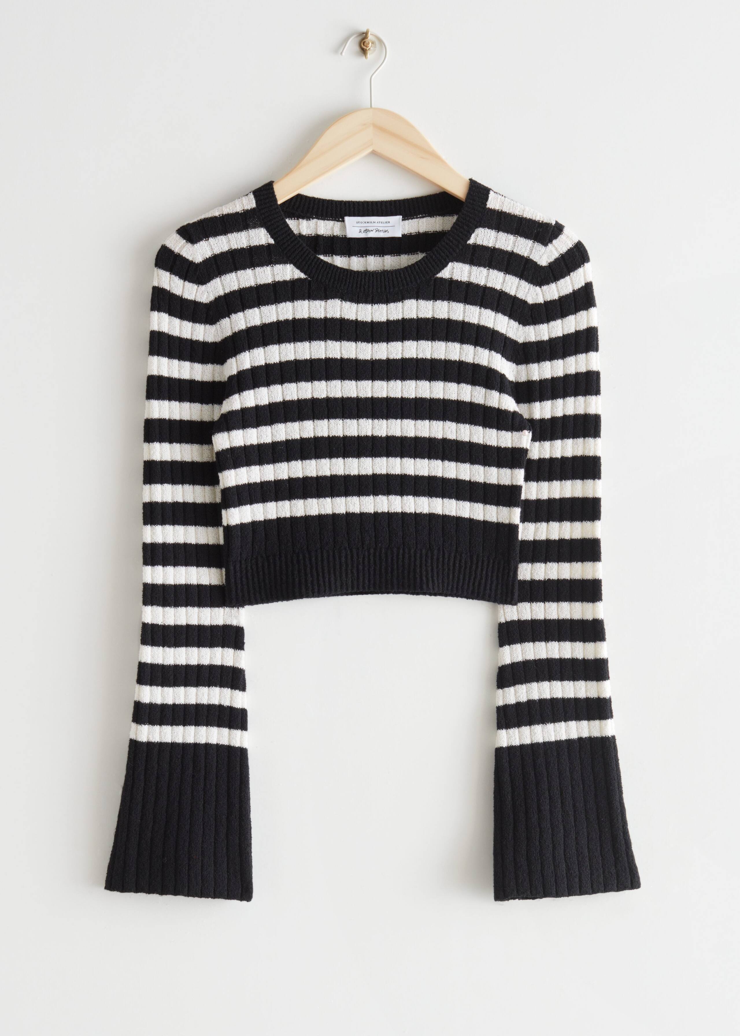 Knitted Crop Top - Black/White Stripes - Natura morta