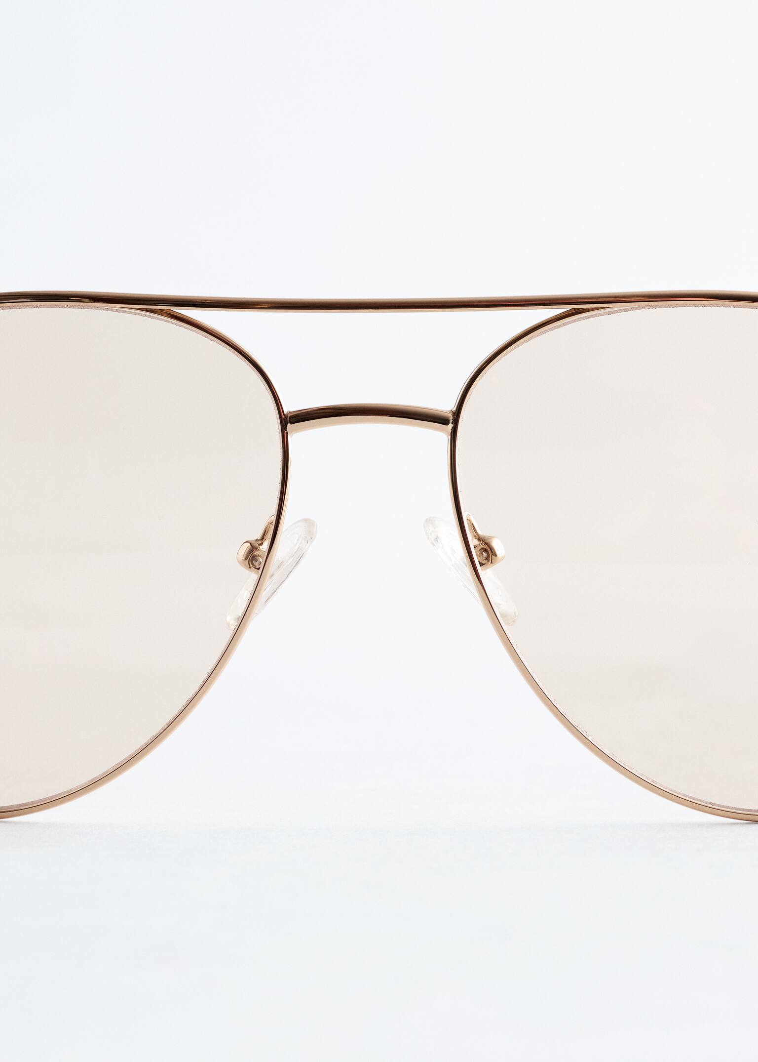 Sonnenbrille mit schmalem Pilotenrahmen - Gold/Transparent/Silber/Klarglas - 6