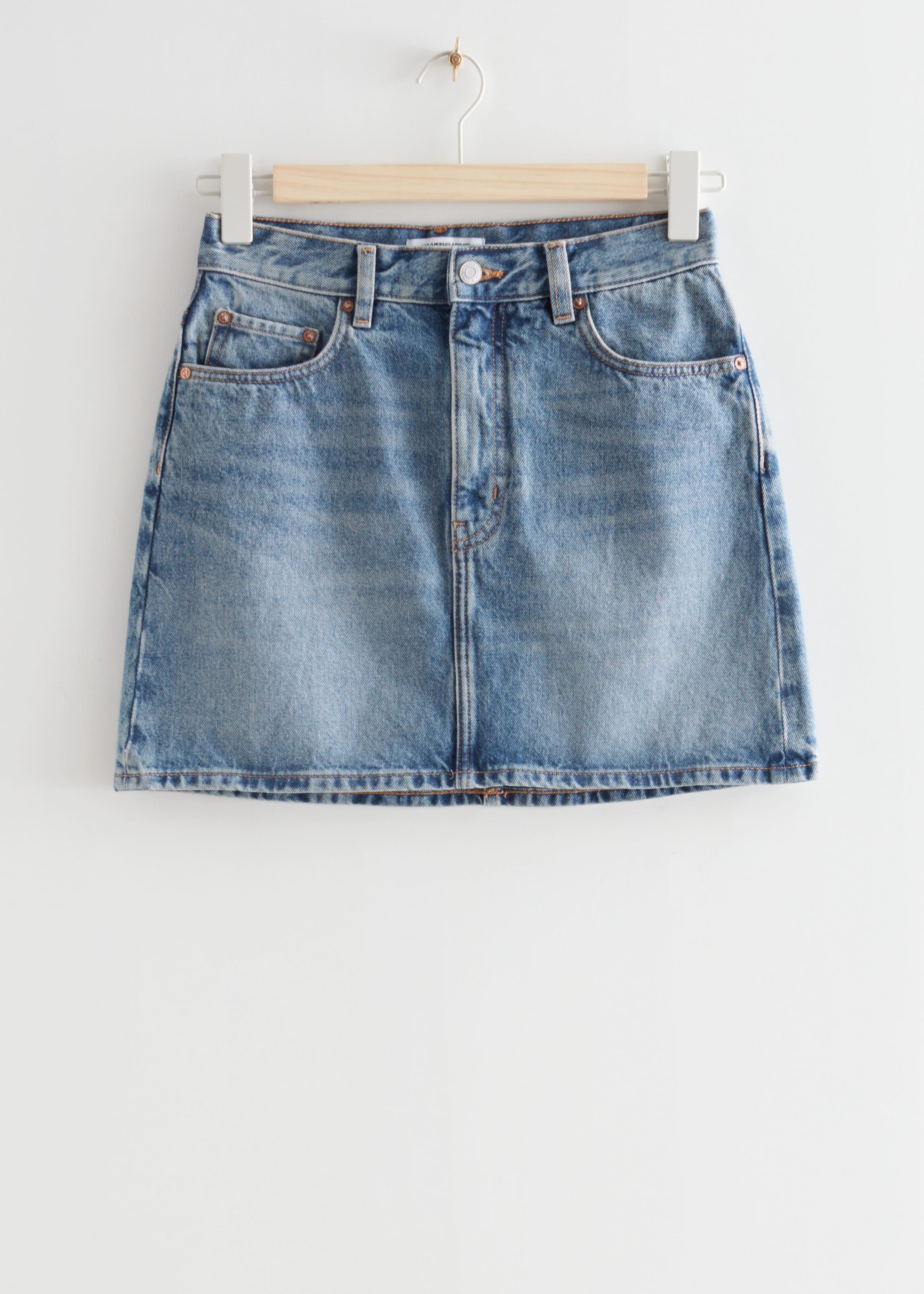 5-PocketDenimMiniSkirt - New Blue - Bodegón