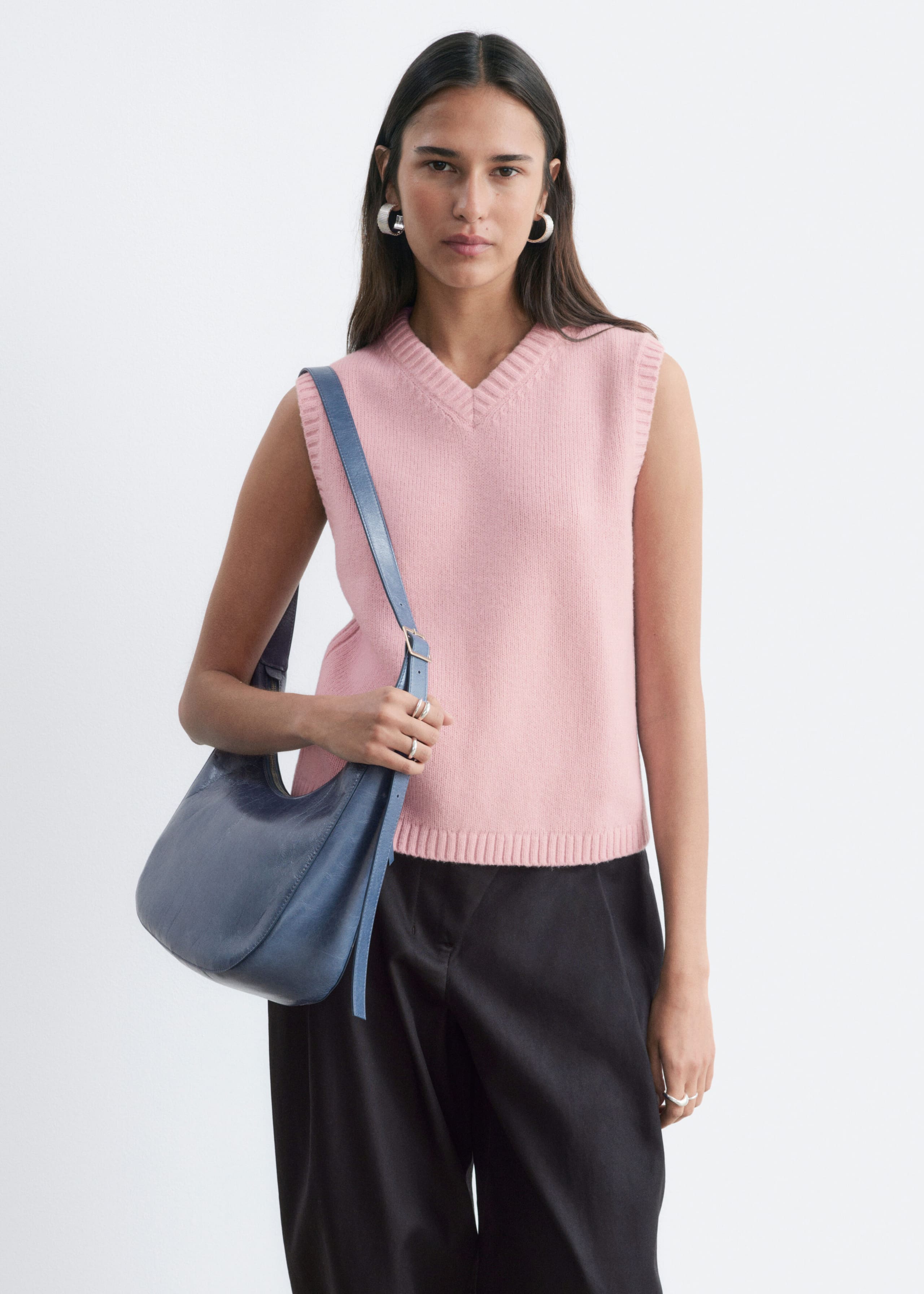 Wool-Cotton Knitted Vest - Black - Lookbook